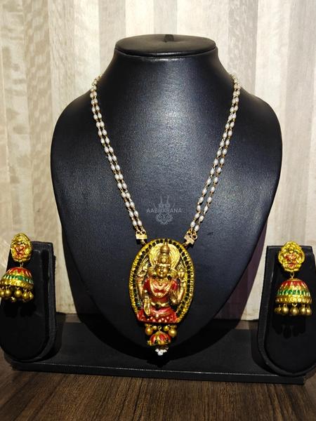 Devi Motif Antique Gold Pendant Necklace with Pearl Chain