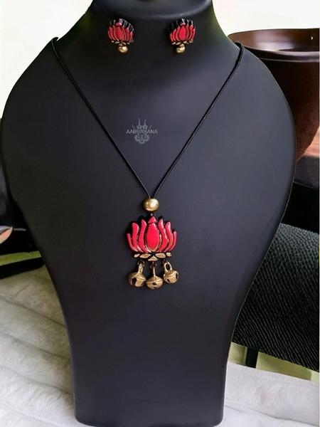 Lotus-Brass Bell Beads with Studs