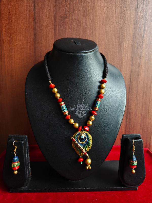 Handmade Terracotta Peacock Feather & Flute jewelry Set with Manjadi Beads | Krishna Theme