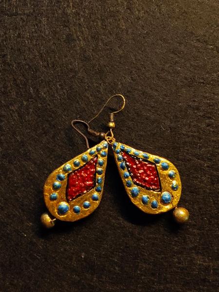 Handcrafted Terracotta Drop Earrings – Metallic Gold & Crimson Red Ethnic Clay Danglers