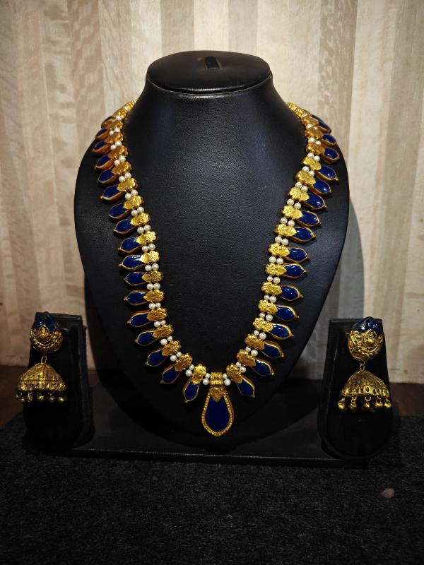 Deep Blue "Manga Mala" Traditional Style Terracotta Set