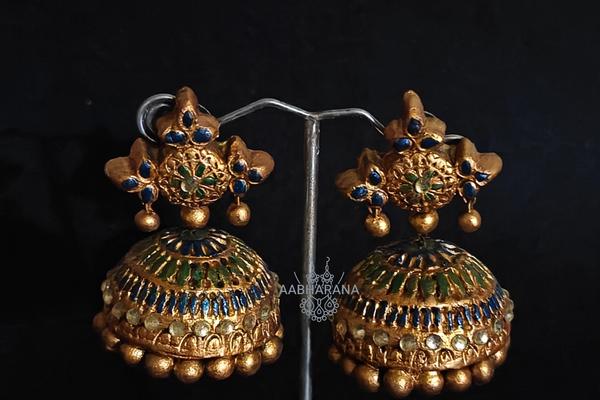 Jhumkas