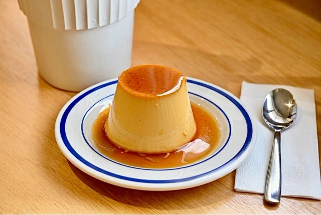 Caramel Pudding — 自家製キャラメルプリン