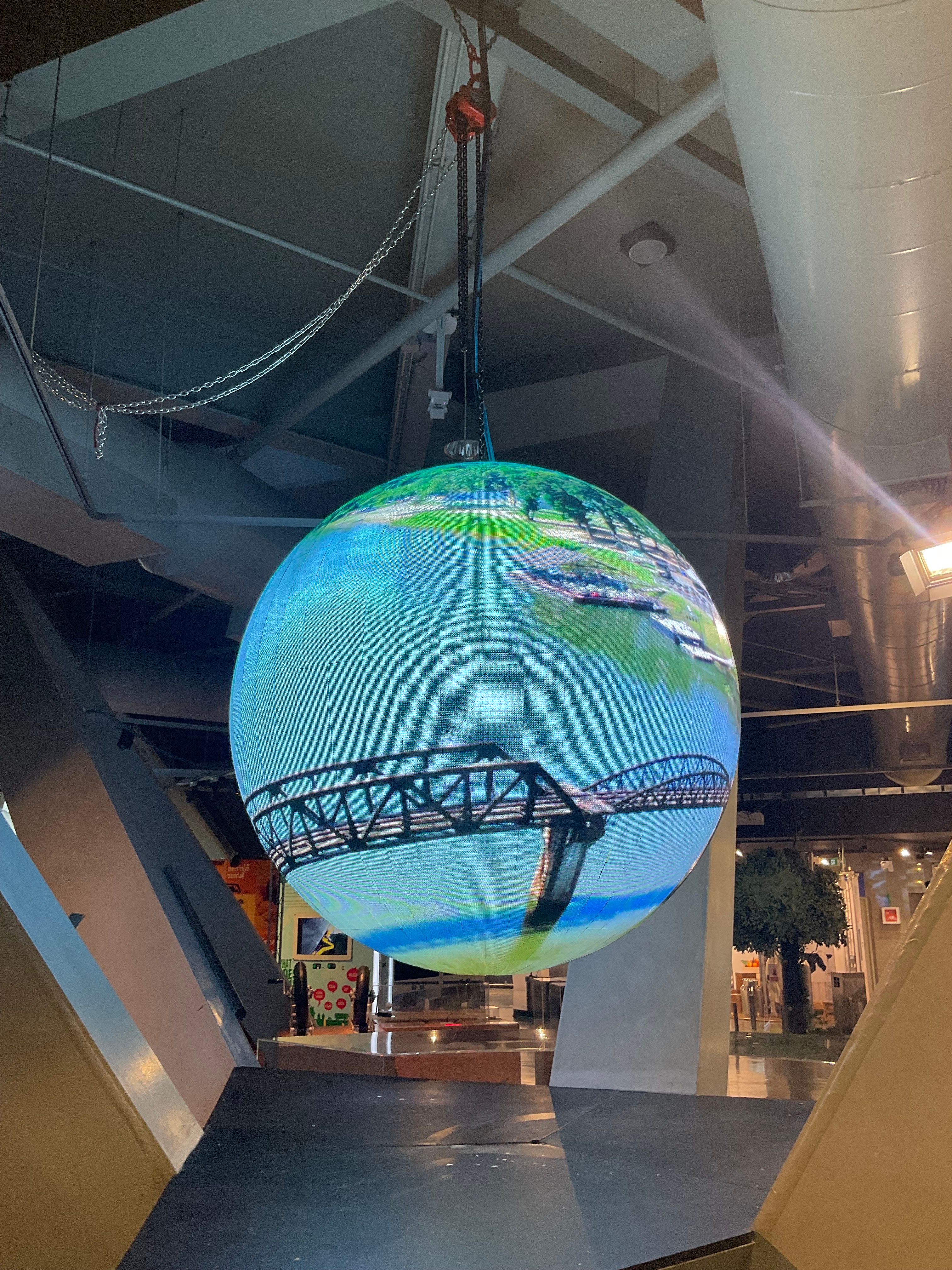 P3.0 LED SPHERE  4.0 meter