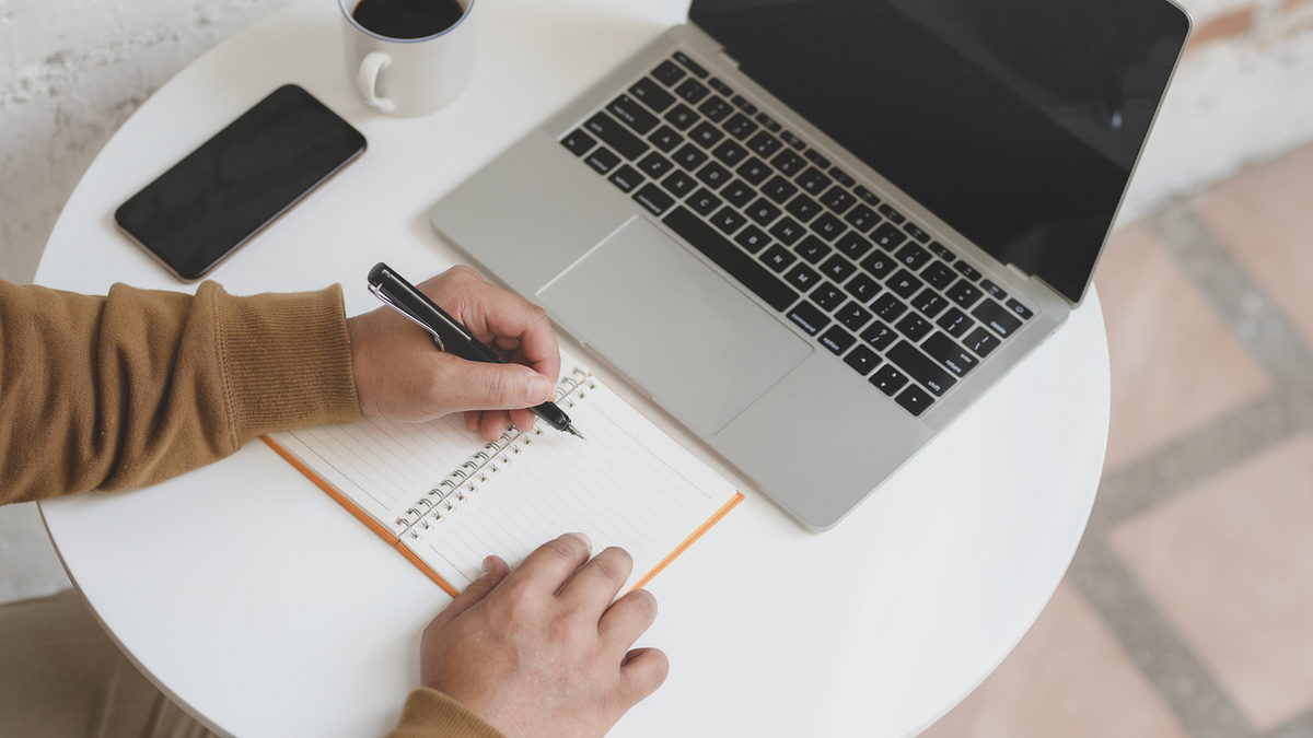 What Is Custom Liquid & How Does It Work On Shopify? - Image 132