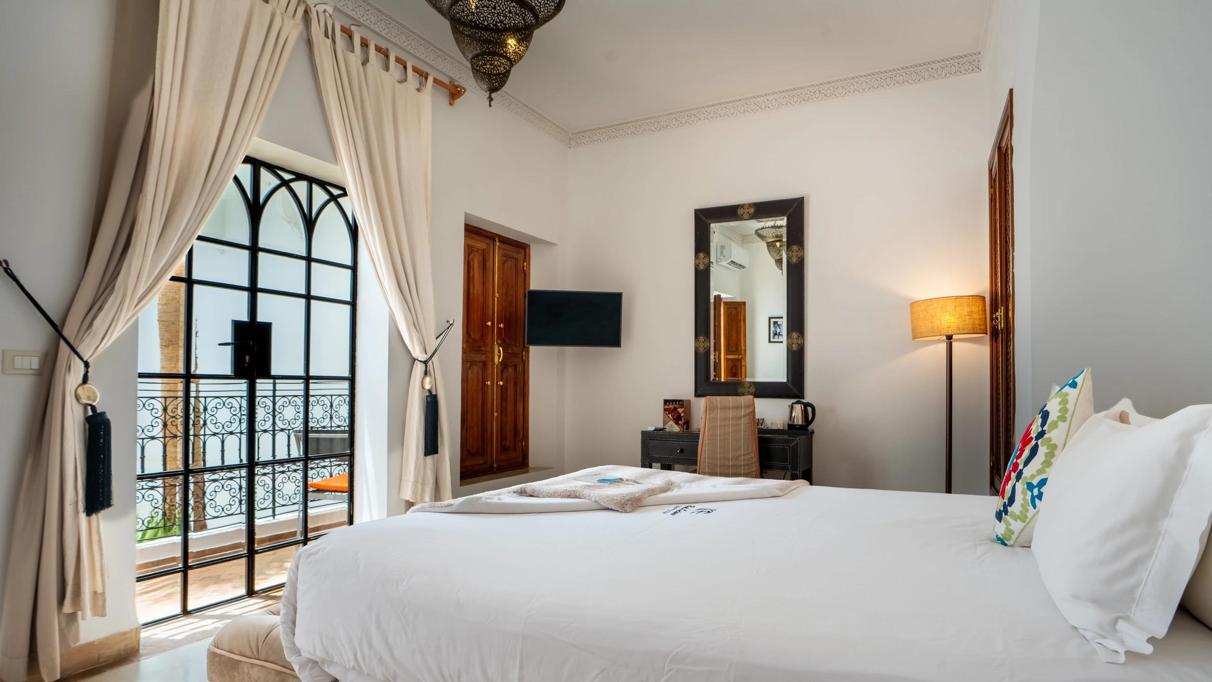 Malek Room — Bedroom and windows