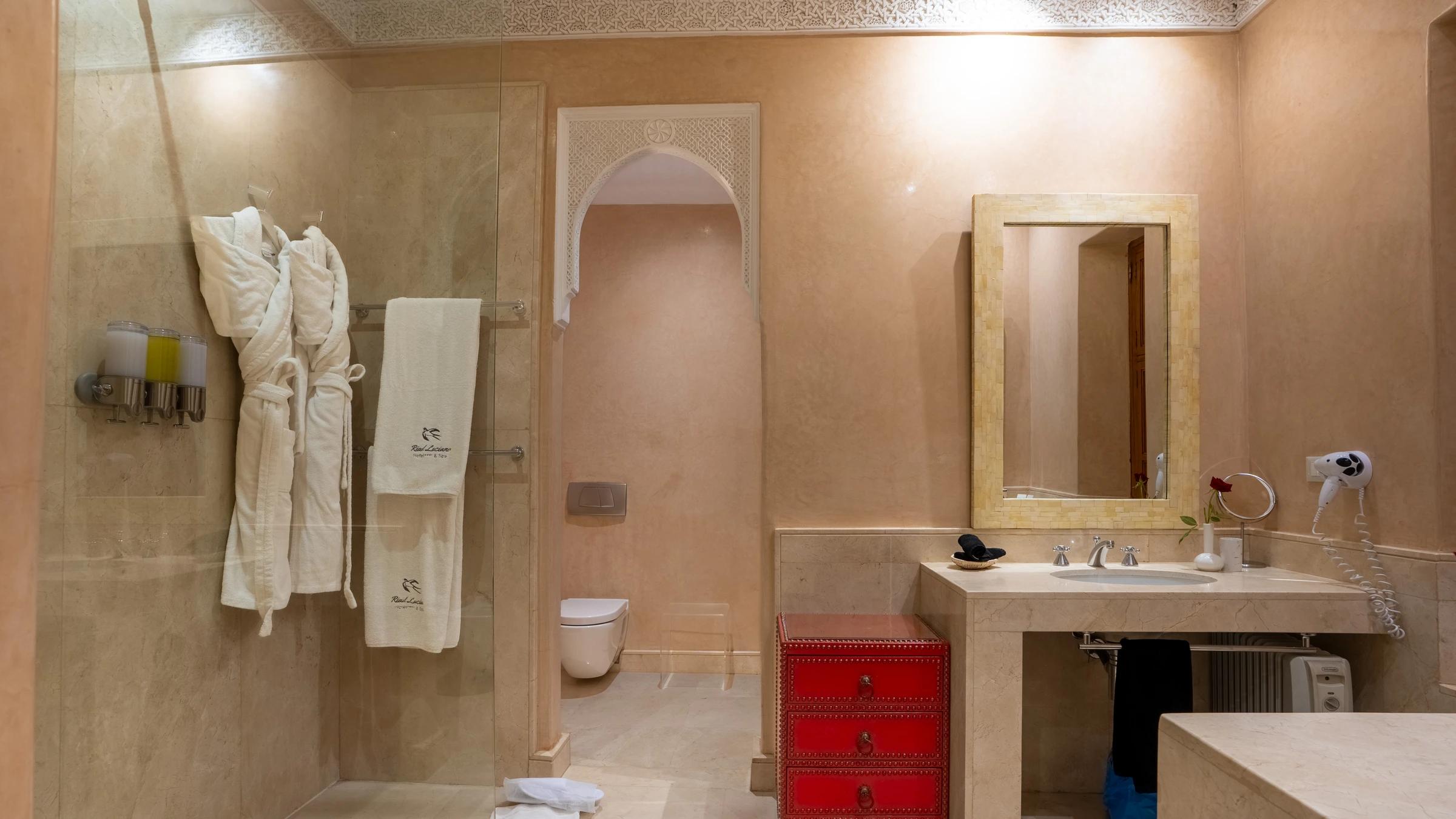 Sultan Suite — Bathroom