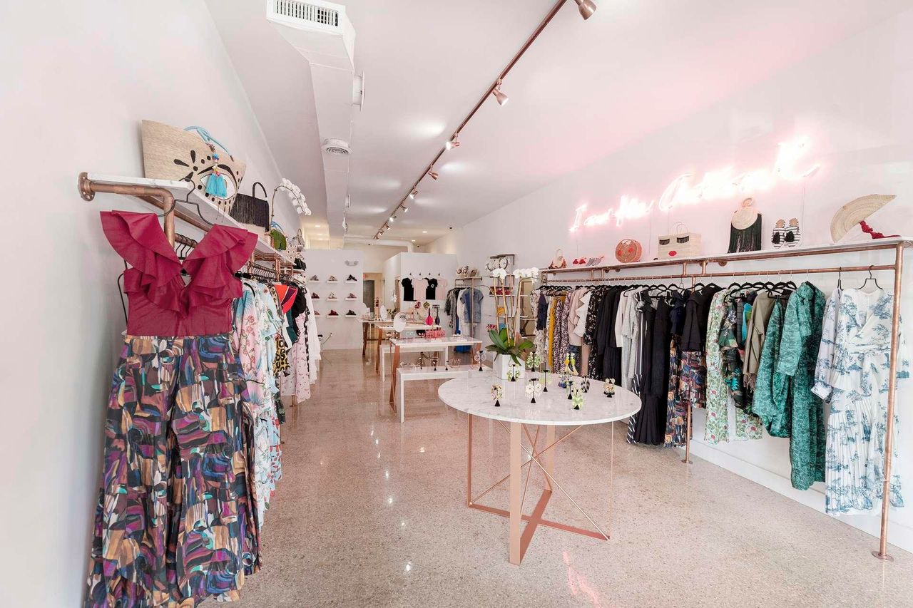 Boho Hunter, Commercial development