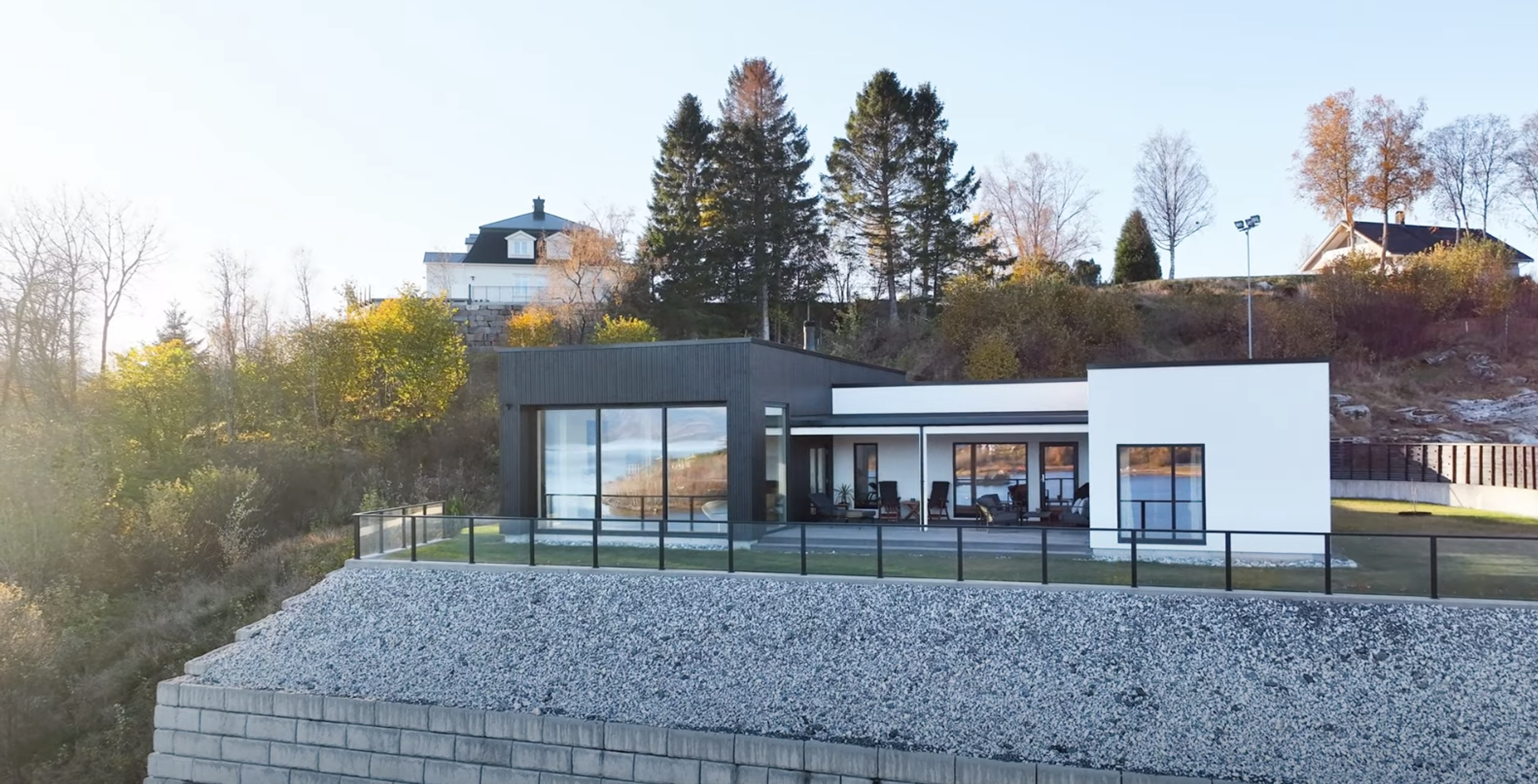 Funkishus på ett plan fra Blink Hus