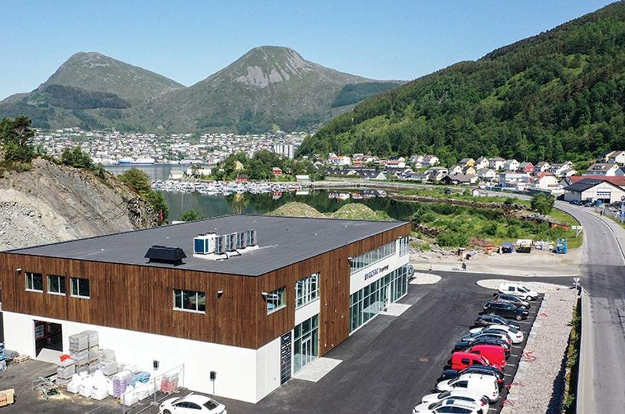 Blinkhus Måløy avdelingskontor Ulvesundvegen 1, Deknepollen