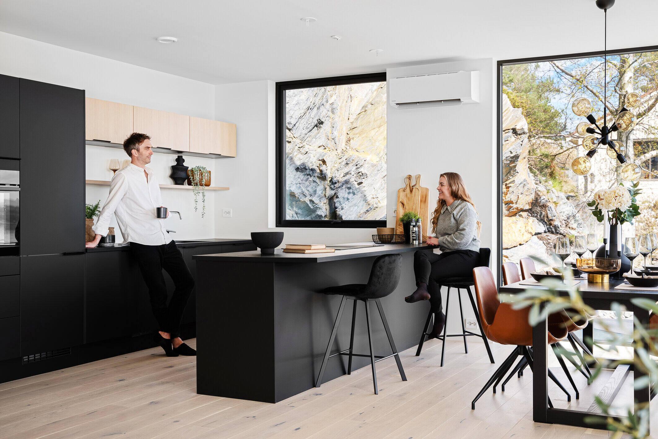 Sorte vinduer fra Gilje