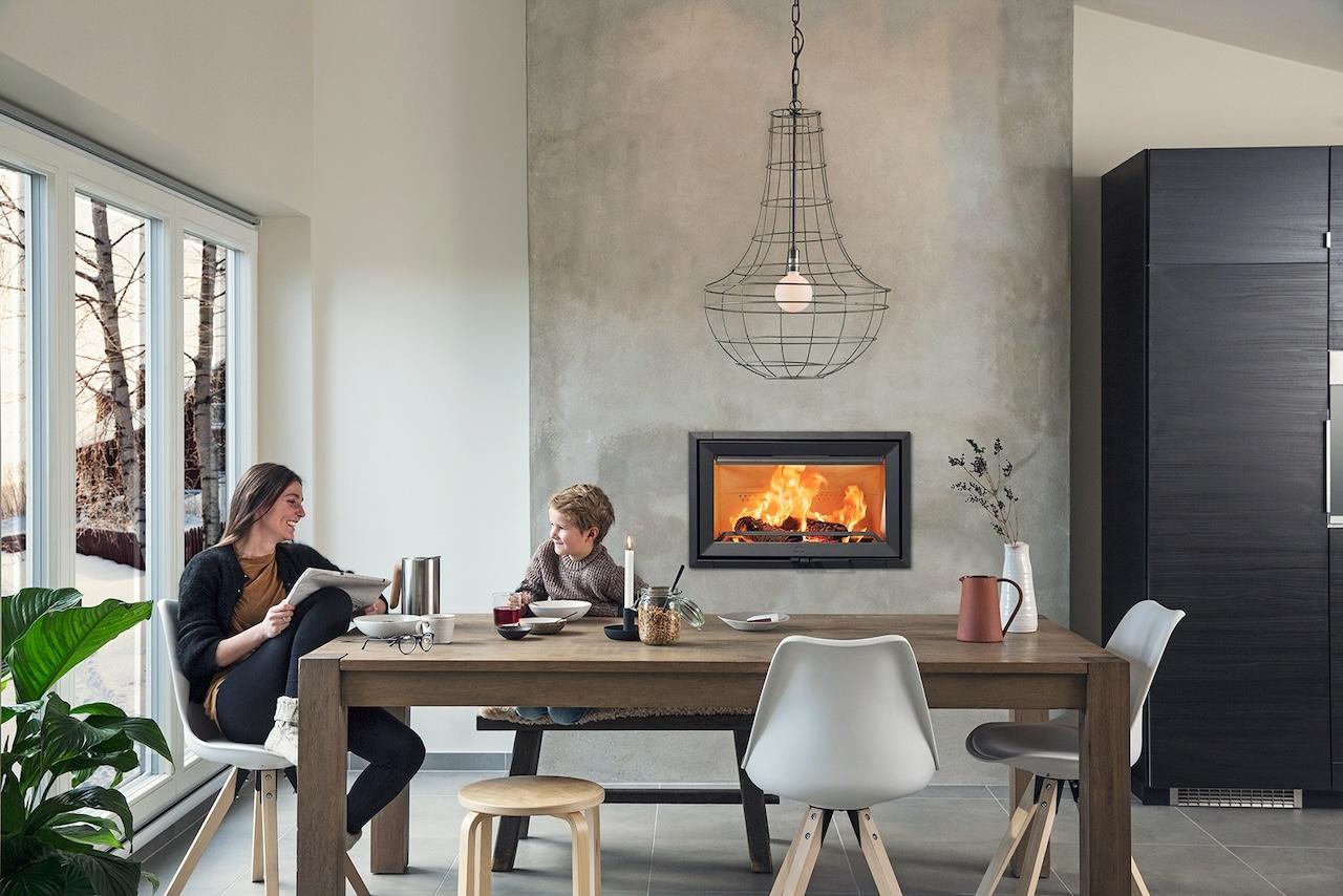 Peisinnsats i støpejern fra Jøtul