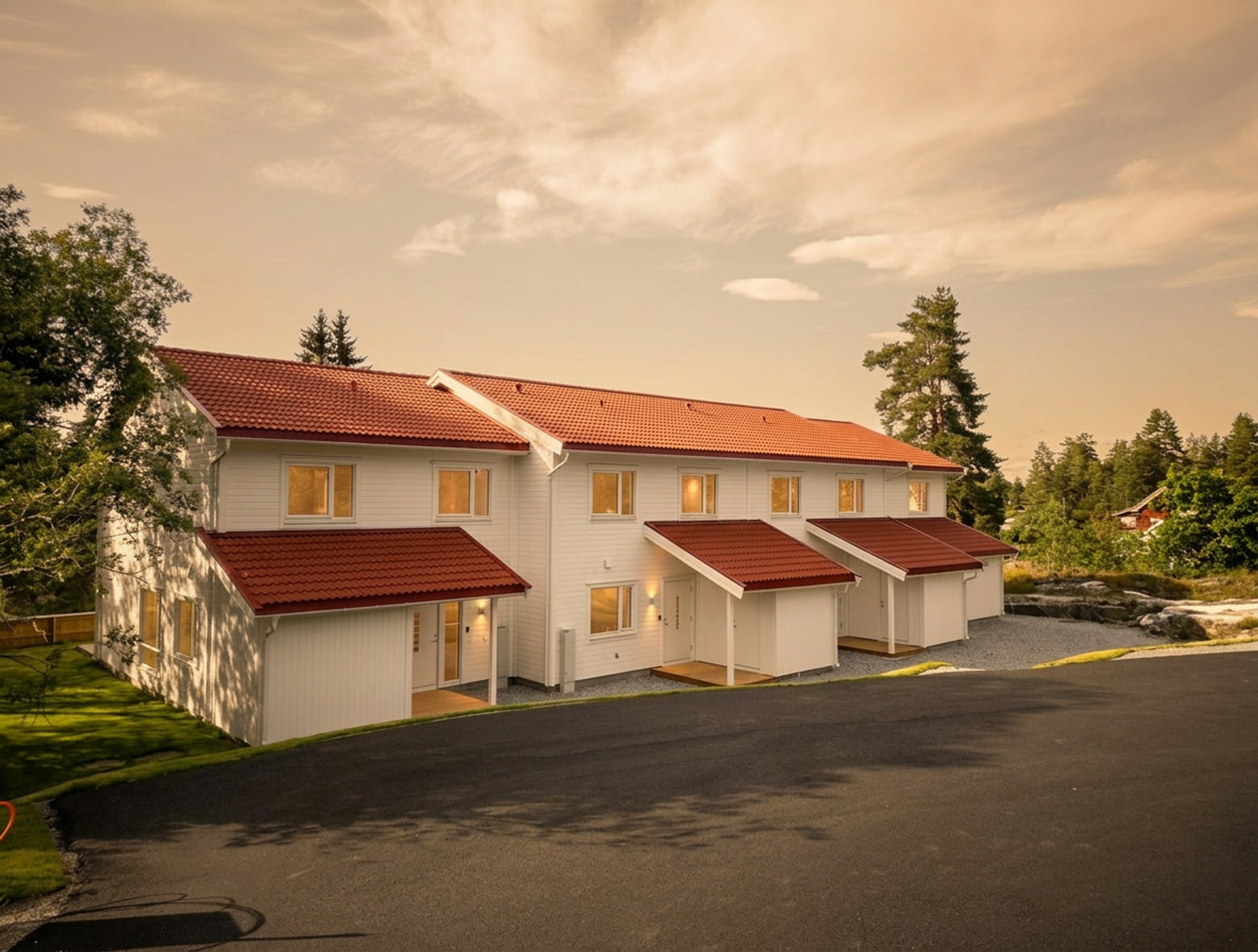 Fire nyoppførte rekkehus