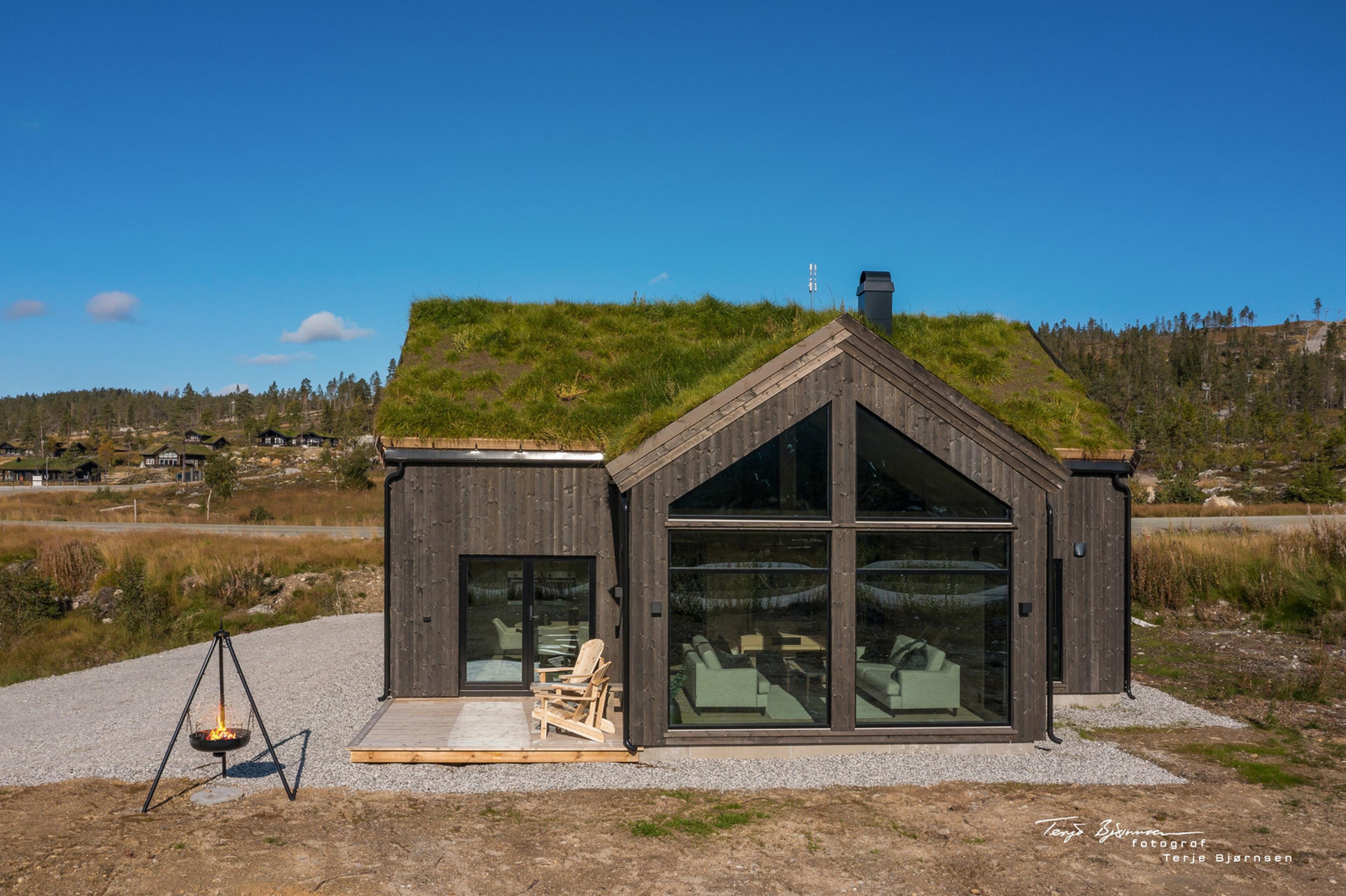 Turufjell - Hallingdal Innflytningsklar, helt ny møblert hytte med ski in/out alpin og langrenn! 