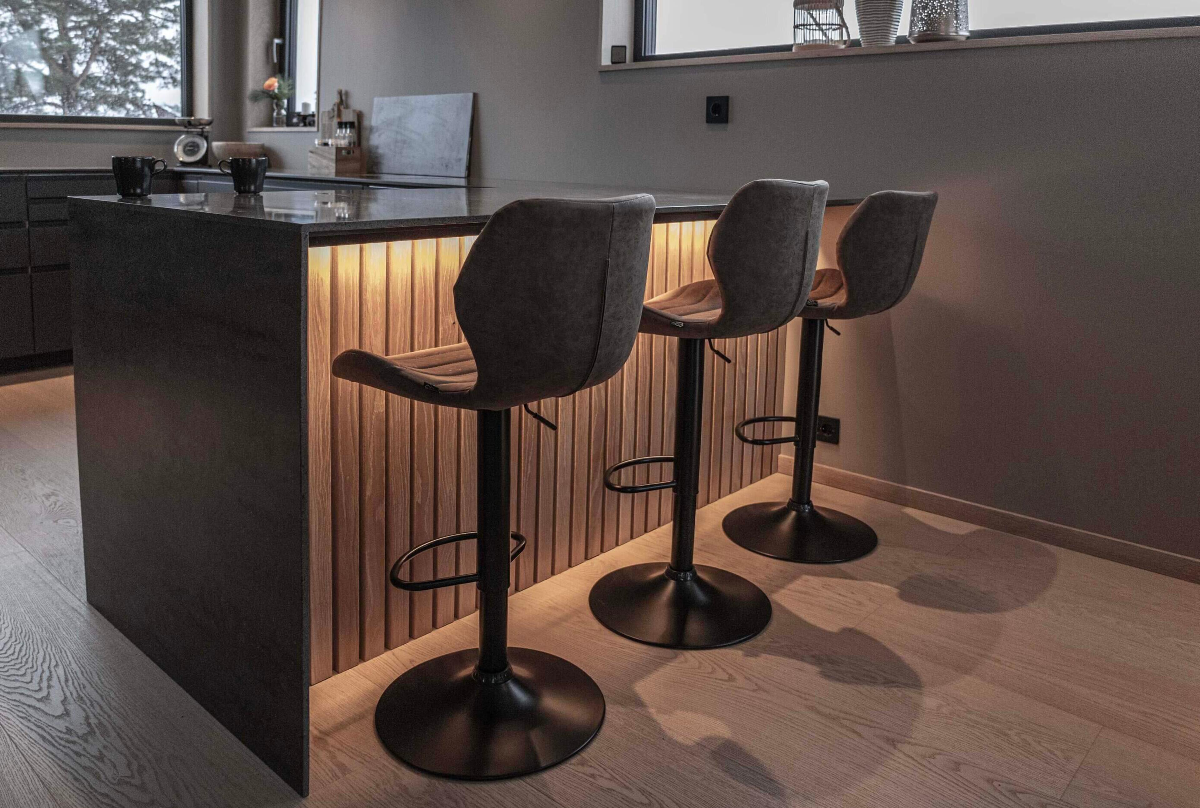 Combiwood Barkevik har levert listverk, utforinger og spiler til denne perla