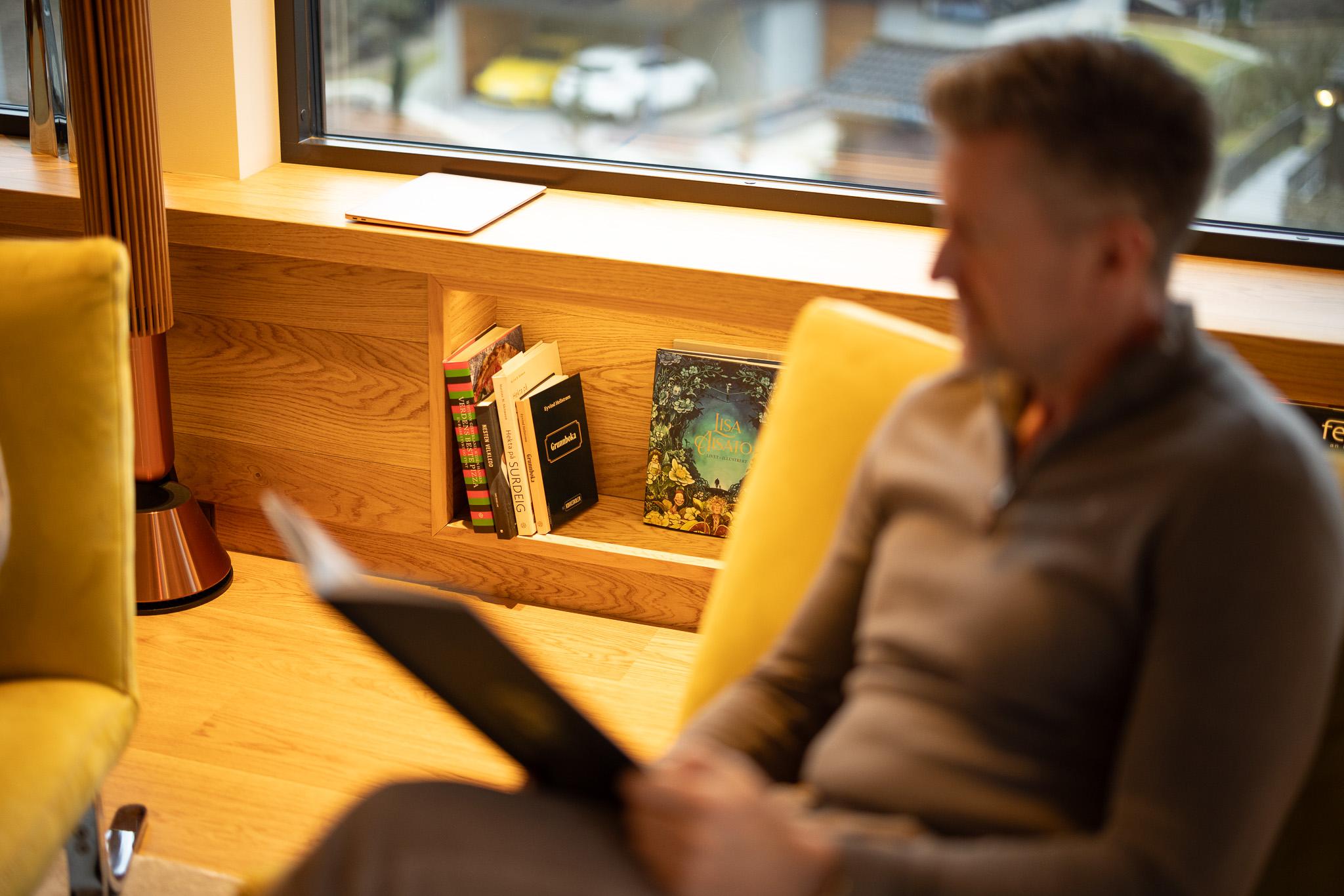 I følge Atle er området, utsikten og arkitekturen hovedgrunnene til at de valgte boligen