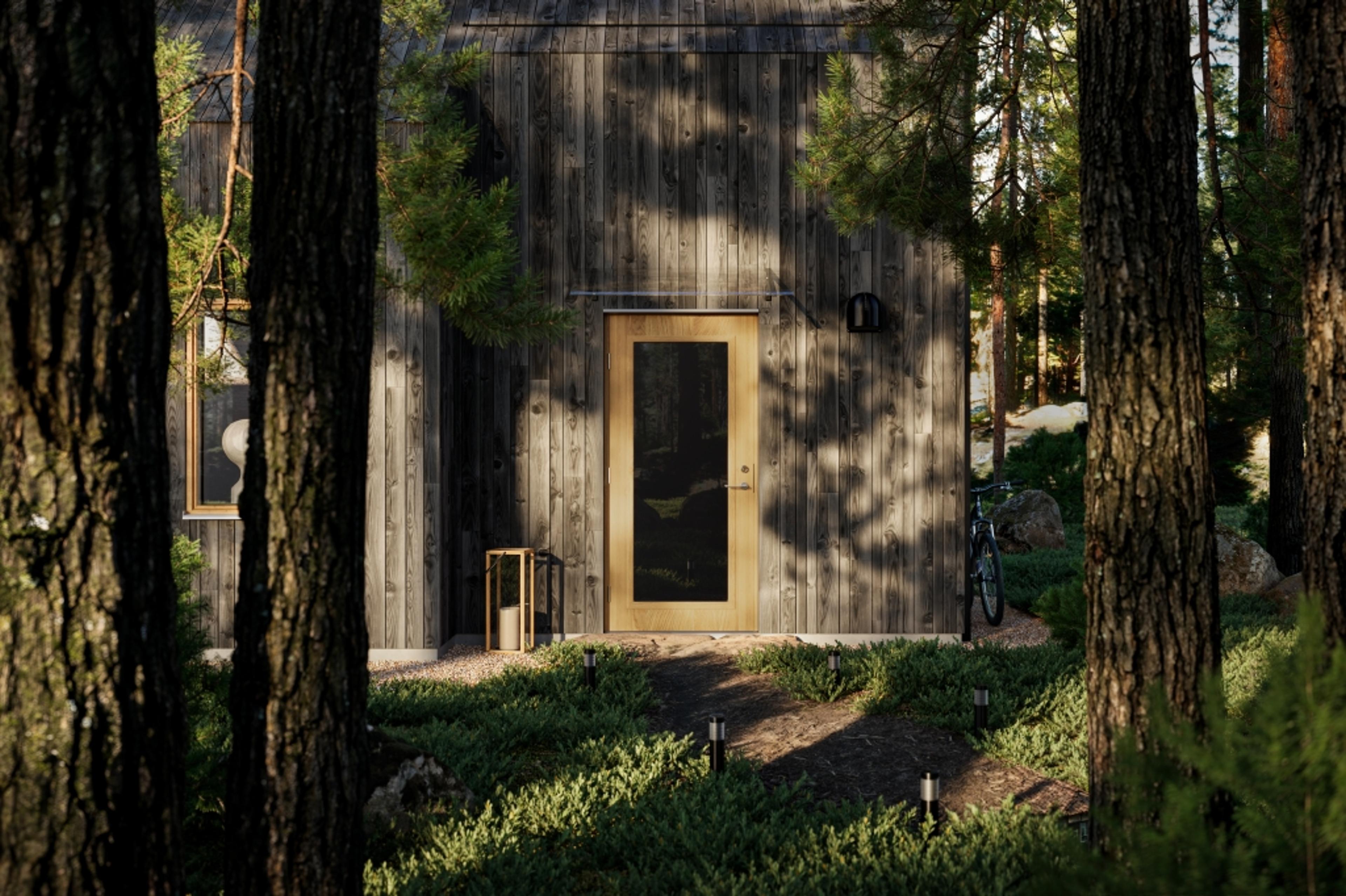 ytterdør på hus i skogen