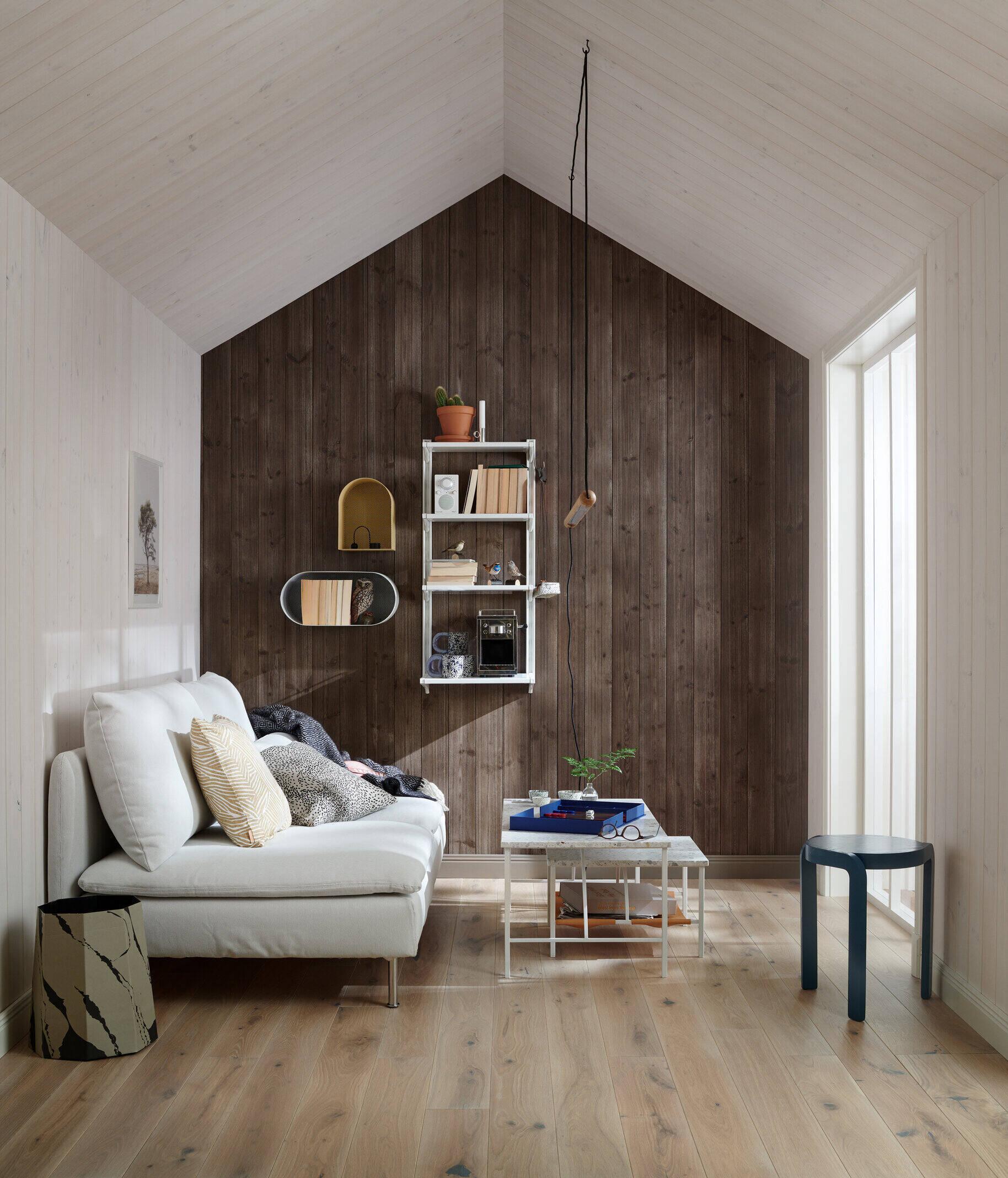 Panel i fargen kakao og snø fra Moelven