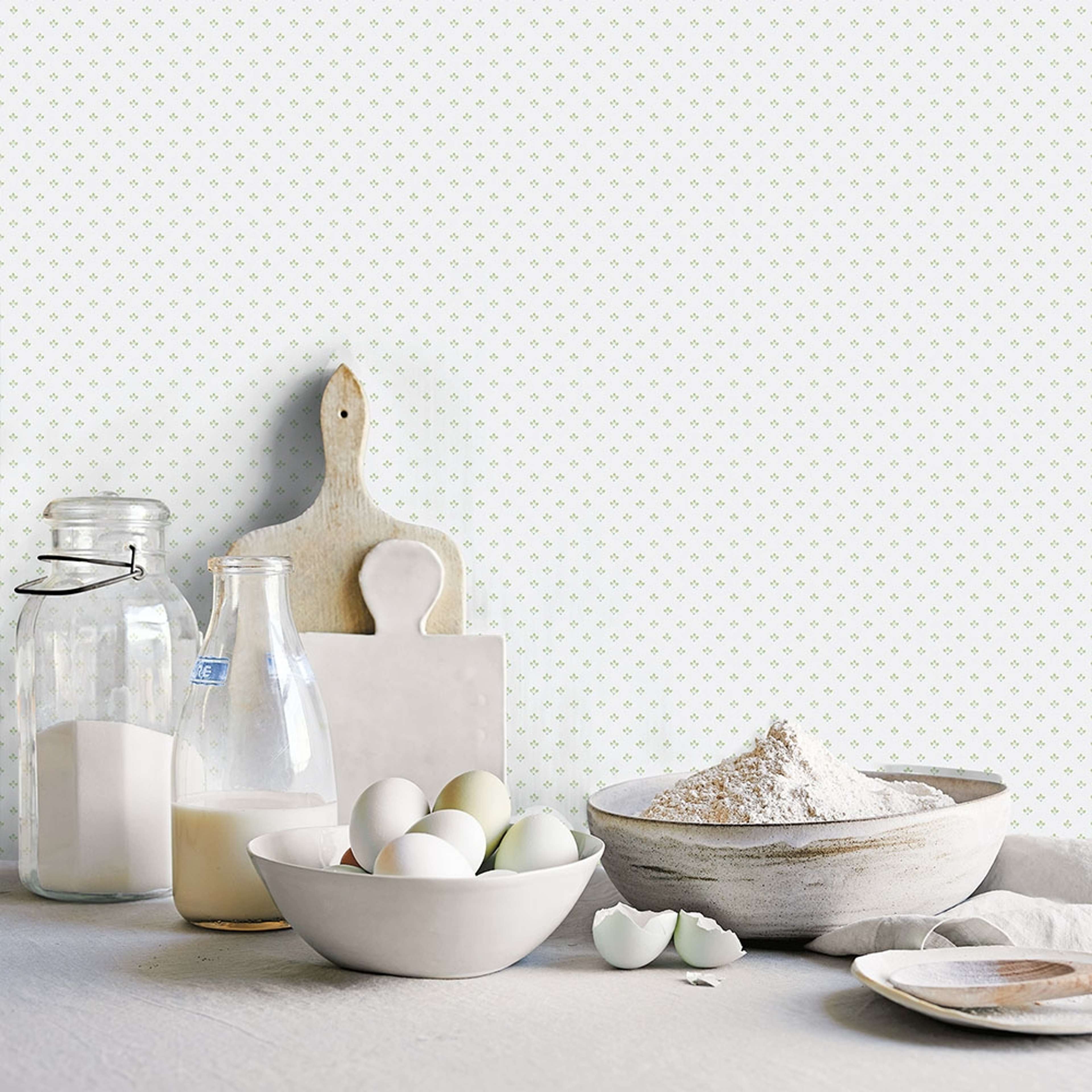 Tri Leaf tapet i vit och grön. Från kollektionen Just Kitchens. Nonwoven-material med rak passning.