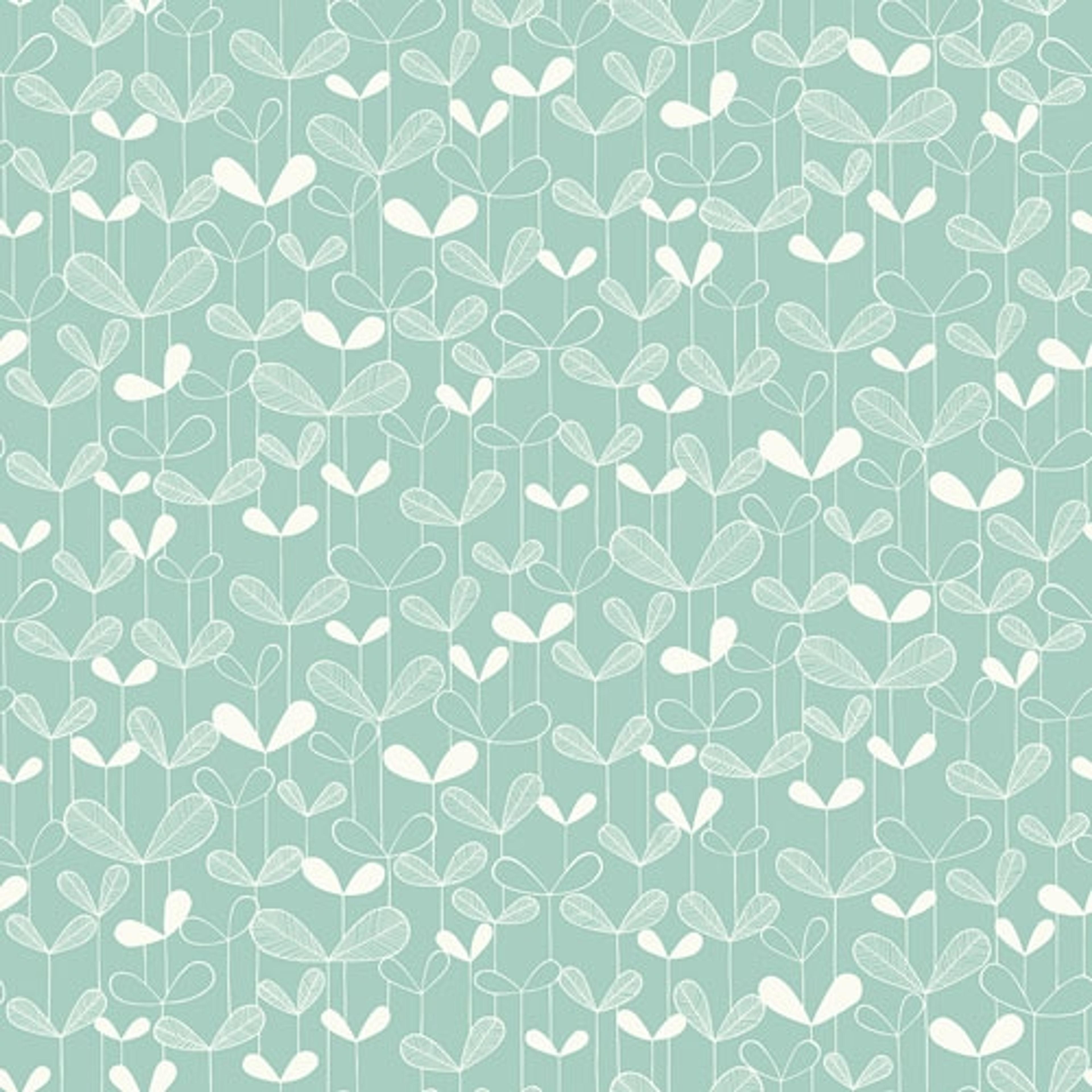 Saplings Pale Aqua tapet från Midbec med botaniskt, retro mönster i turkos. Från kollektionen Kinfolk. Nonwoven-material med förskjuten passning.