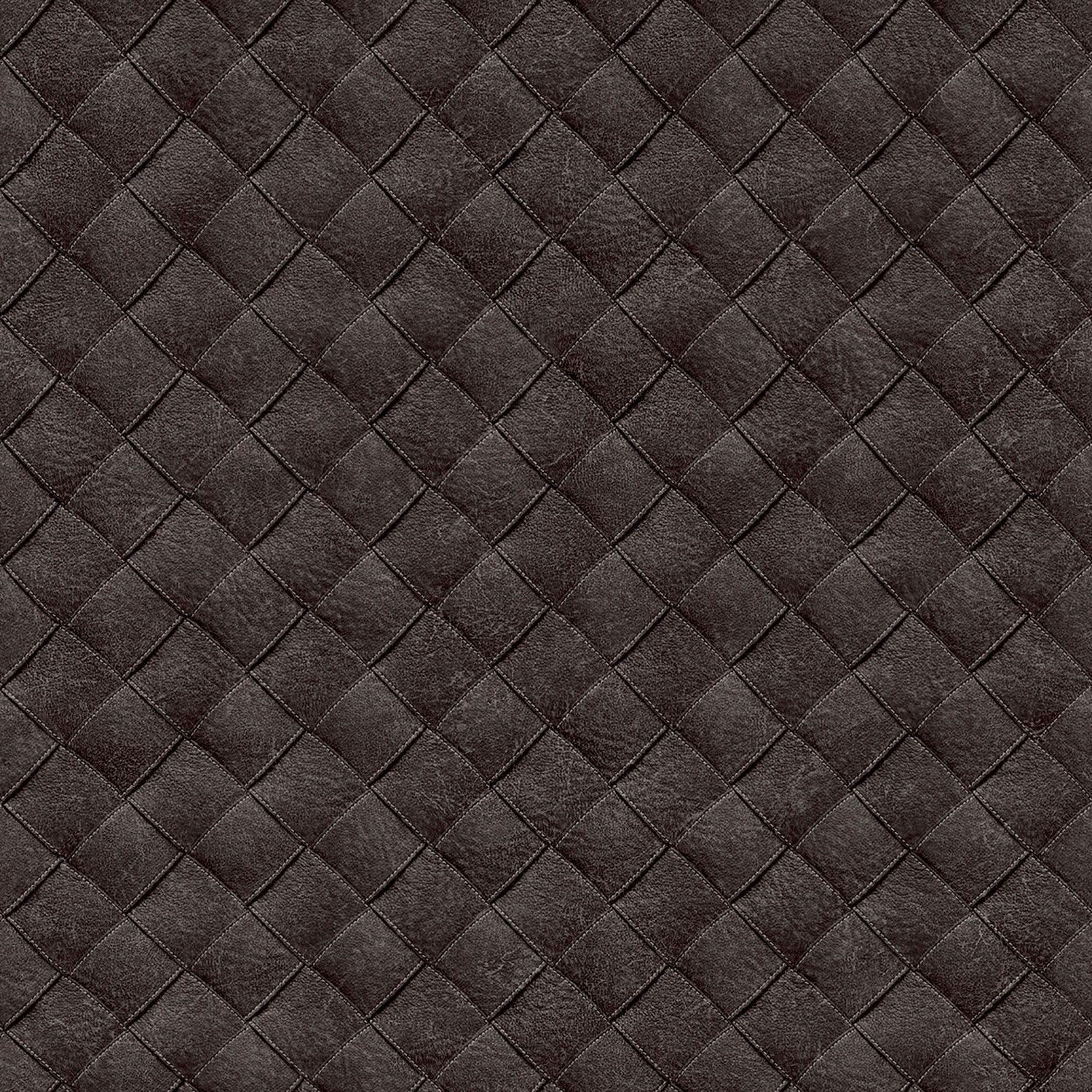 Leather Patchwork tapet med rutigt mönster i brun. Från kollektionen Tahiti. Nonwoven-material med rak passning. Passar i vardagsrum, matsal och hall.