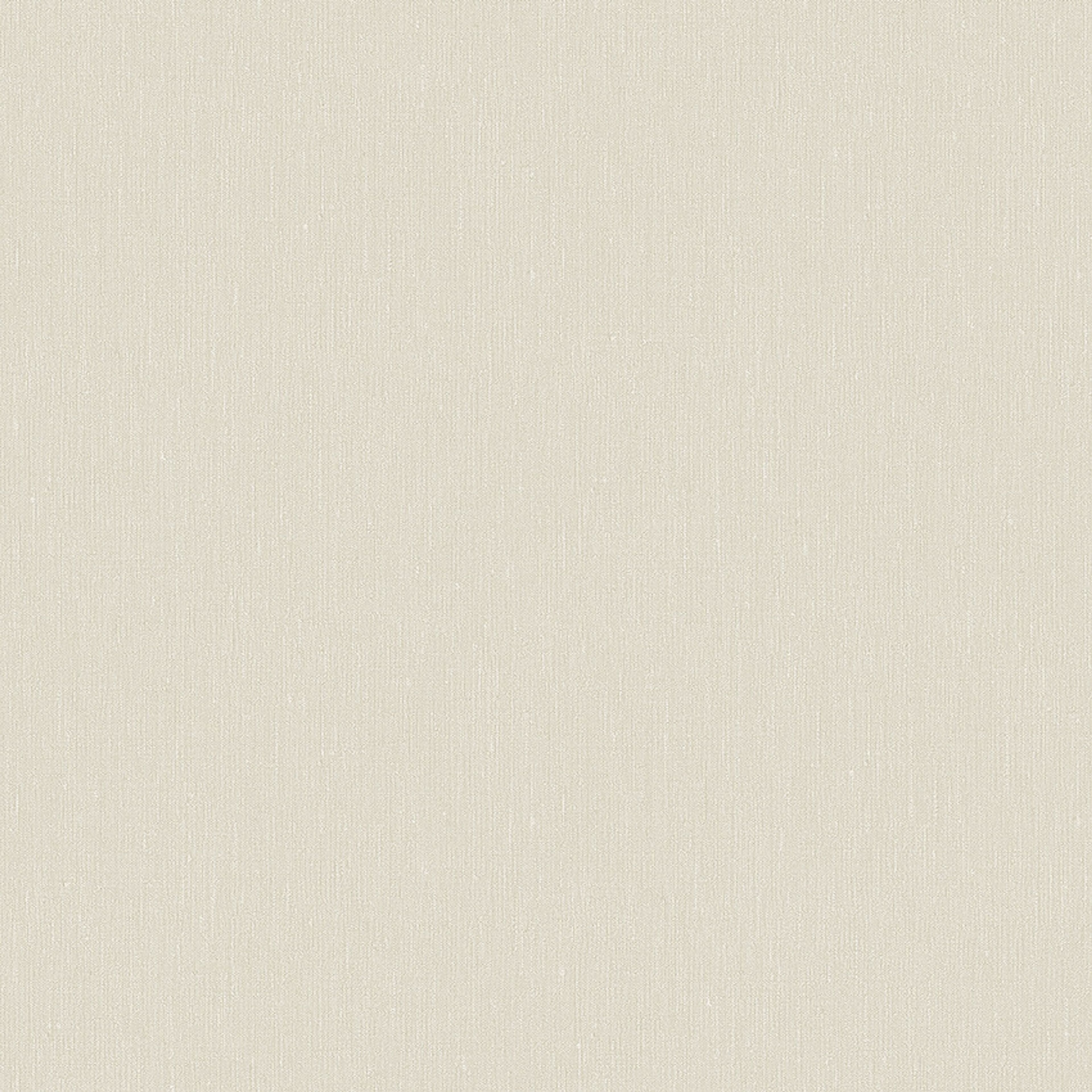 Vanilla Linen tapet med enfargat, textilimitation mönster i beige. Från kollektionen Linen. Nonwoven-material. Passar i vardagsrum och matsal.