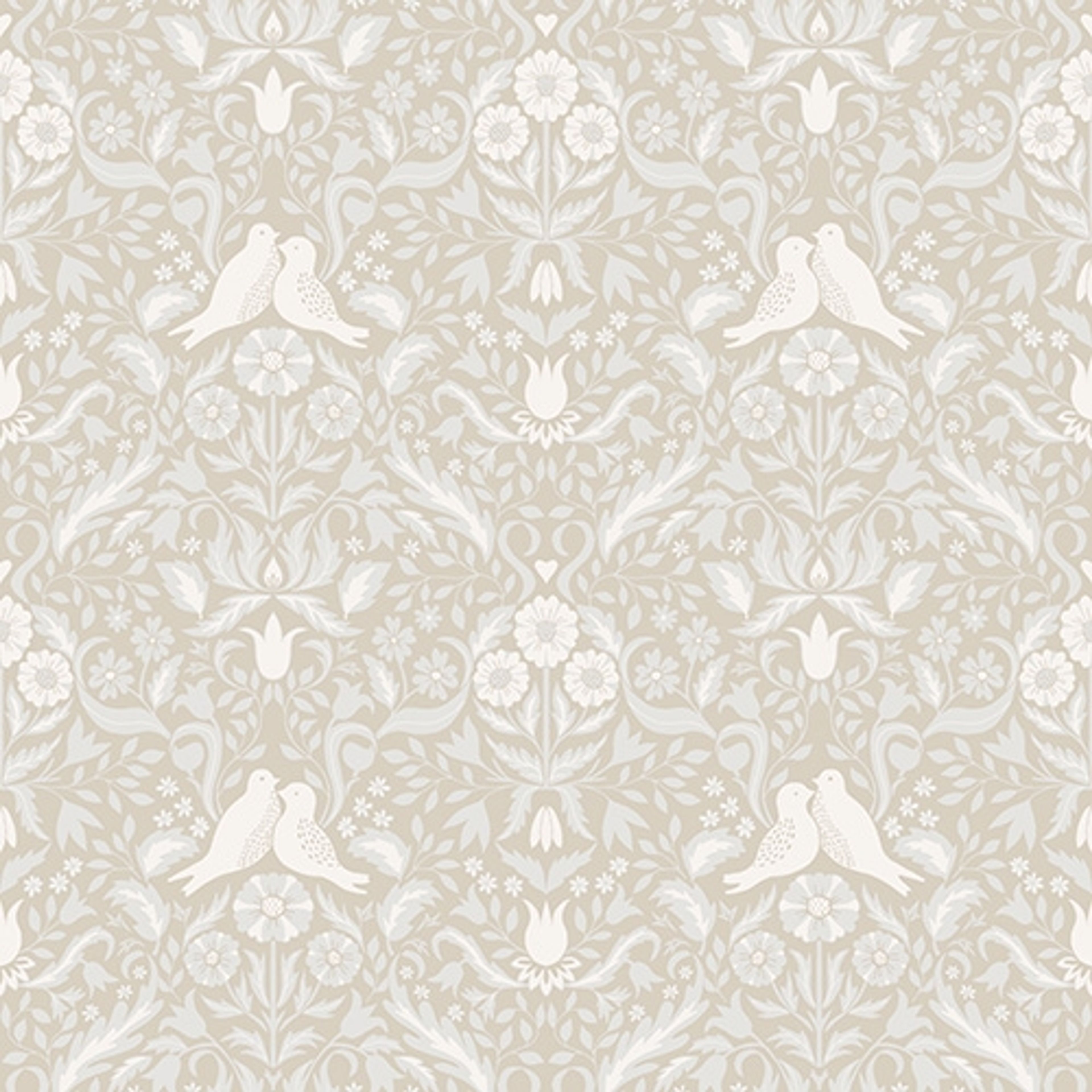 Niki blommor och fåglar, beige tapet från Midbec med blommigt mönster i beige. Från kollektionen Ekbacka. Nonwoven-material med rak passning.