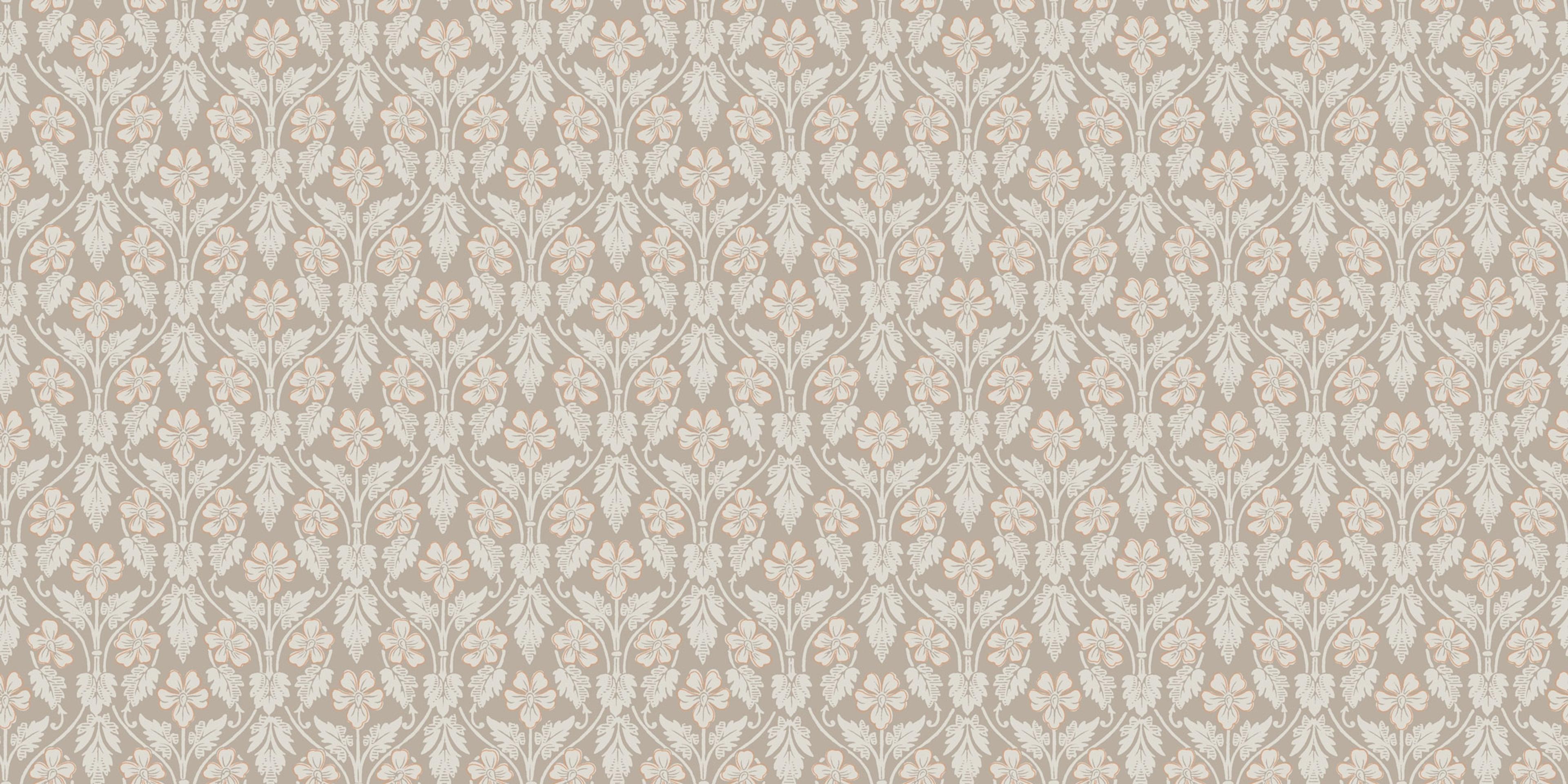 Nora, gråbrun botten tapet från Boråstapeter med blommigt mönster i röd, brun och beige. Från kollektionen anno. Nonwoven-material med förskjuten passning. Passar i sovrum och matsal.