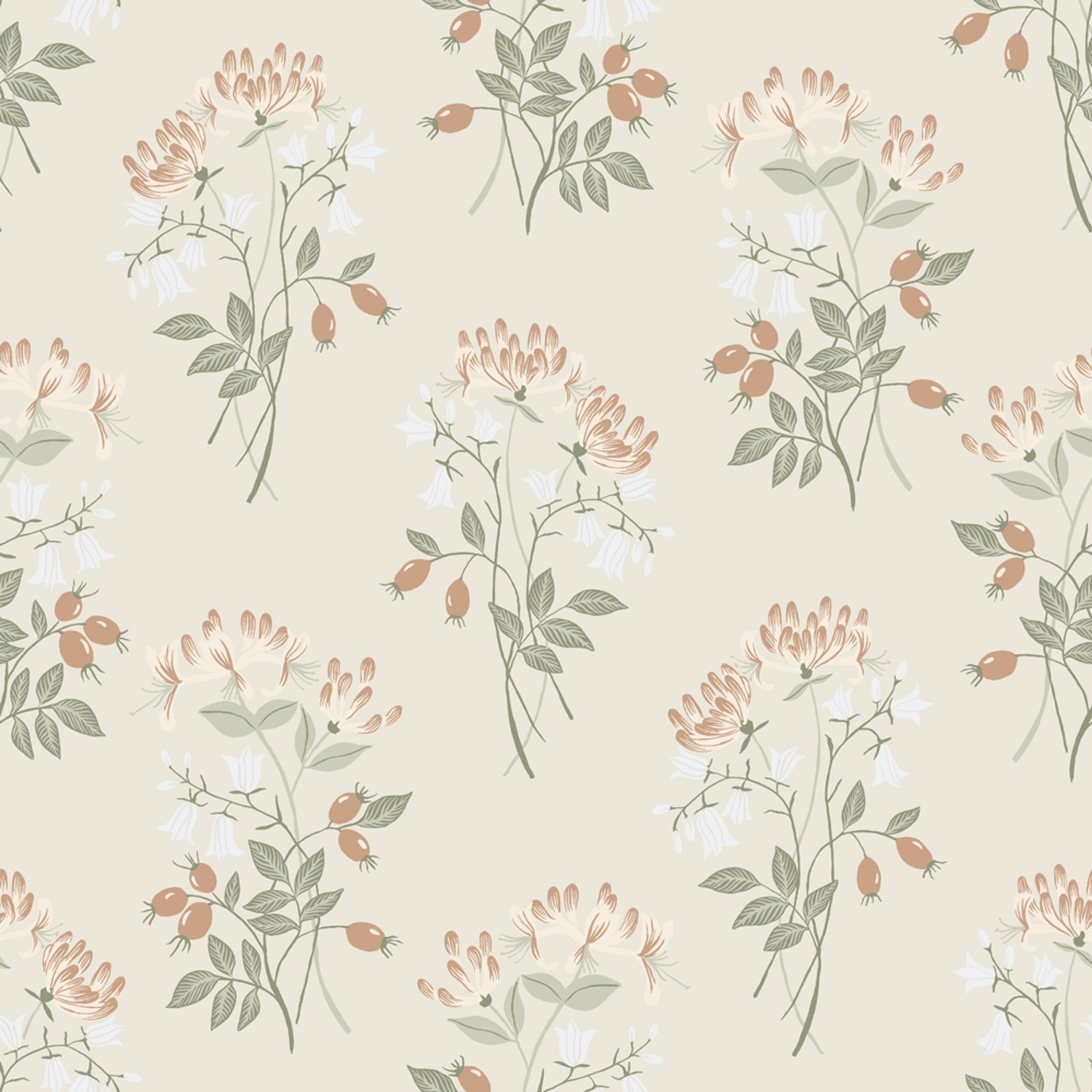 Kaprifol, beige tapet tapet med blommigt mönster i beige. Från kollektionen Långenäs. Nonwoven-material med rak passning.
