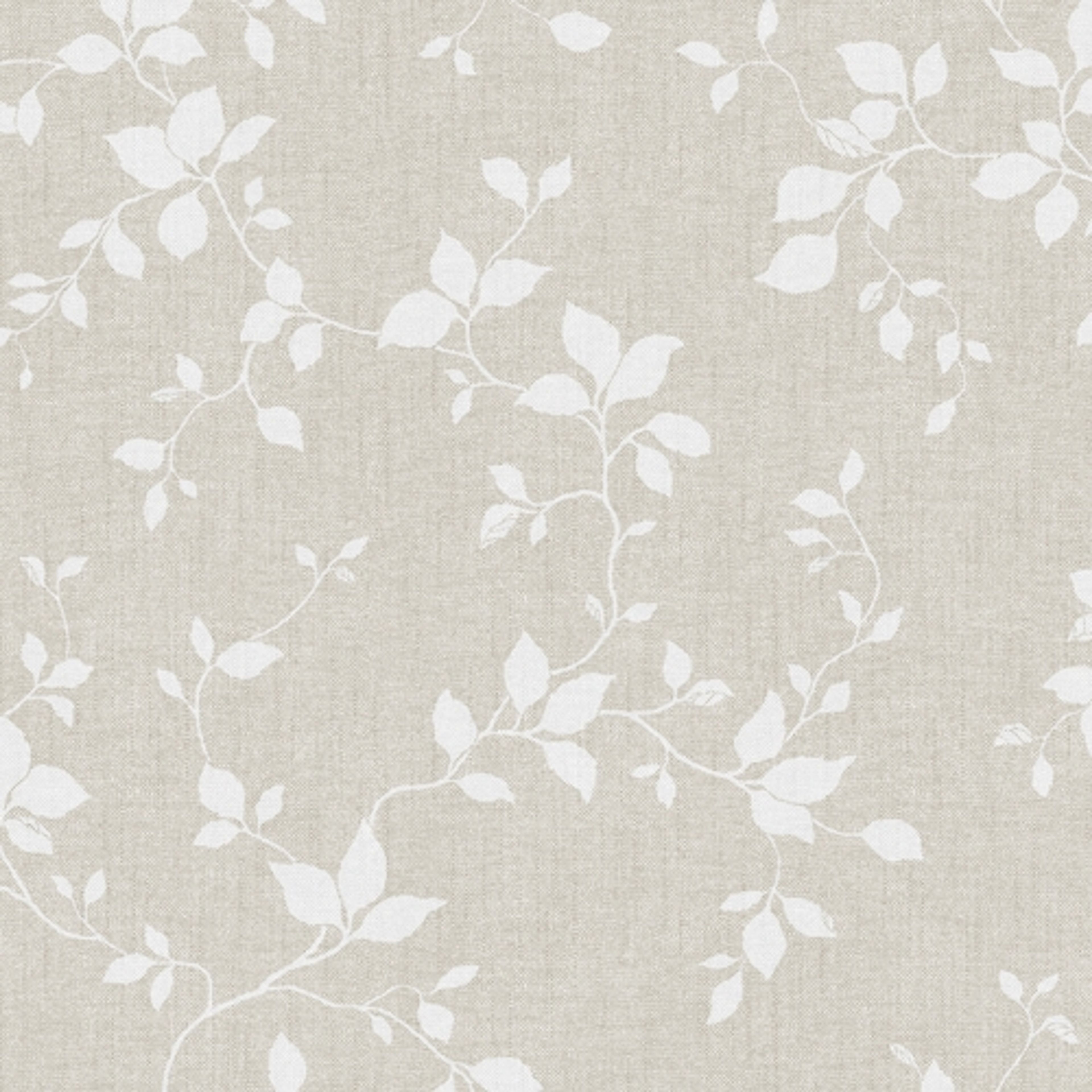 Siri, beige tapet tapet med botaniskt mönster i beige. Från kollektionen Hav & Land. Nonwoven-material med förskjuten passning.