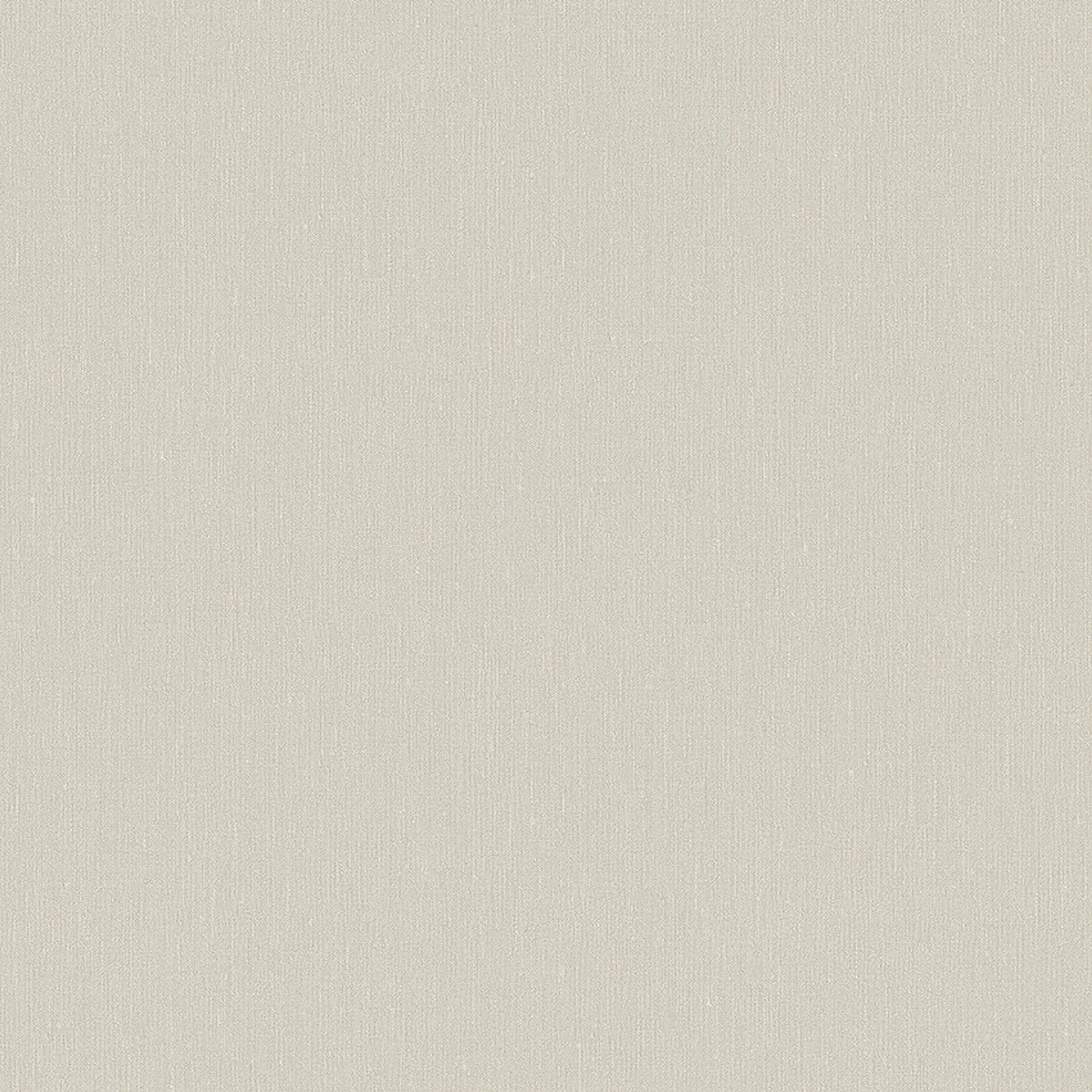 Scandinavian Beige tapet med enfargat, textilimitation mönster i beige. Från kollektionen Linen. Nonwoven-material. Passar i vardagsrum och matsal.