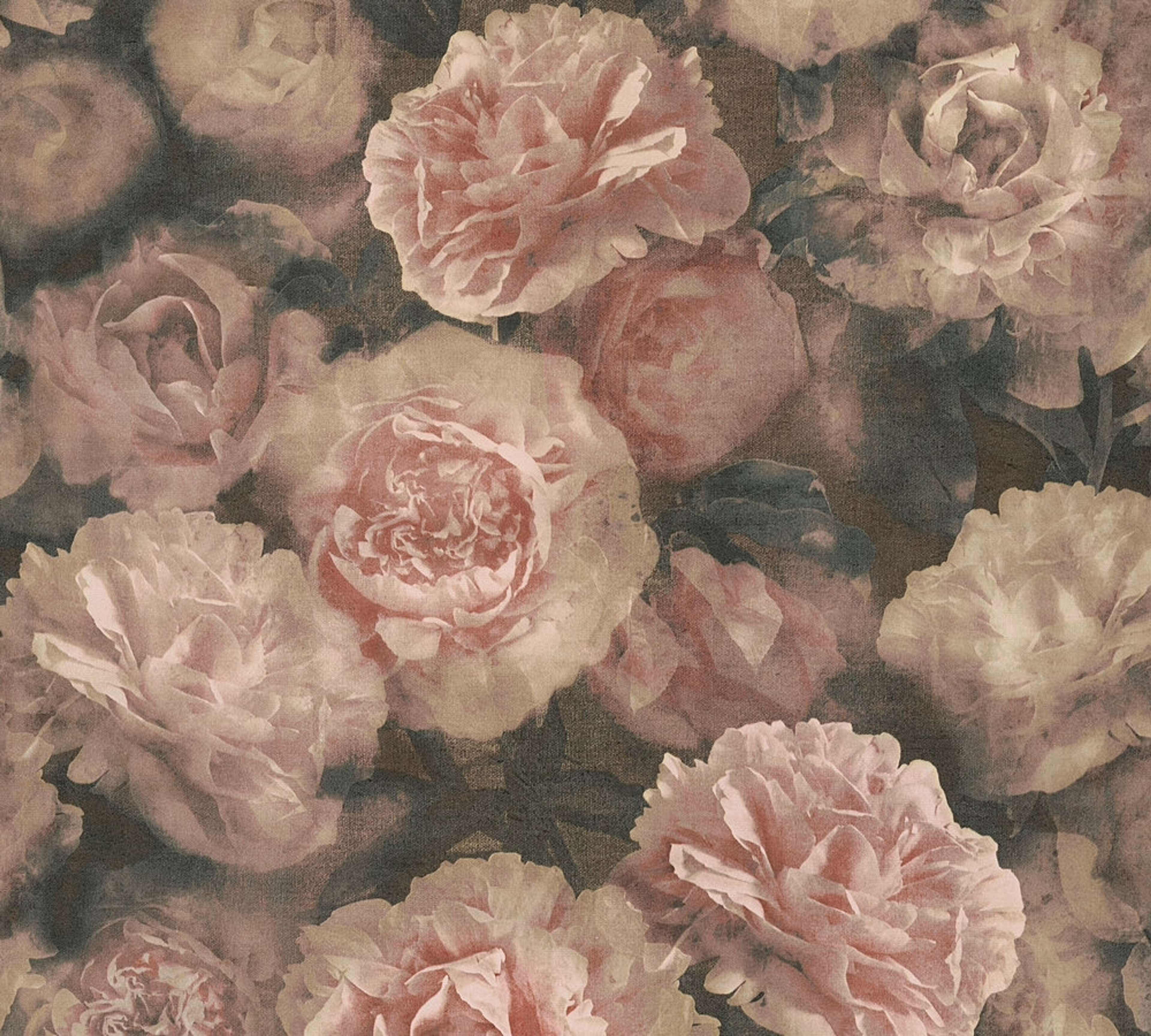 Mia, blommig tapet i rosa tapet med blommigt mönster i rosa. Från kollektionen new studio. Nonwoven-material med förskjuten passning. Passar i vardagsrum och matsal.