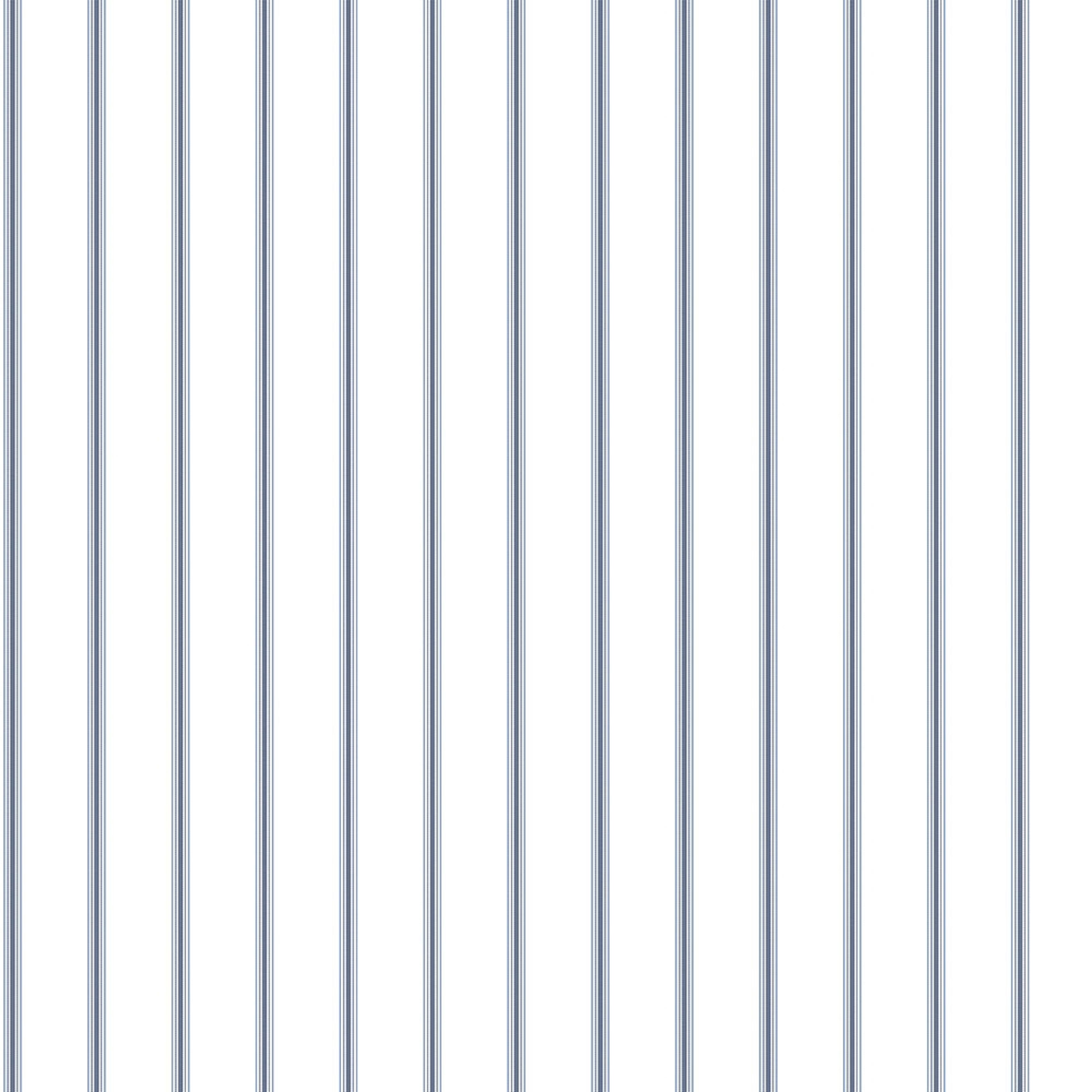 Napkin Stripe tapet med randigt mönster i vit och blå. Från kollektionen Just Kitchens. Nonwoven-material.