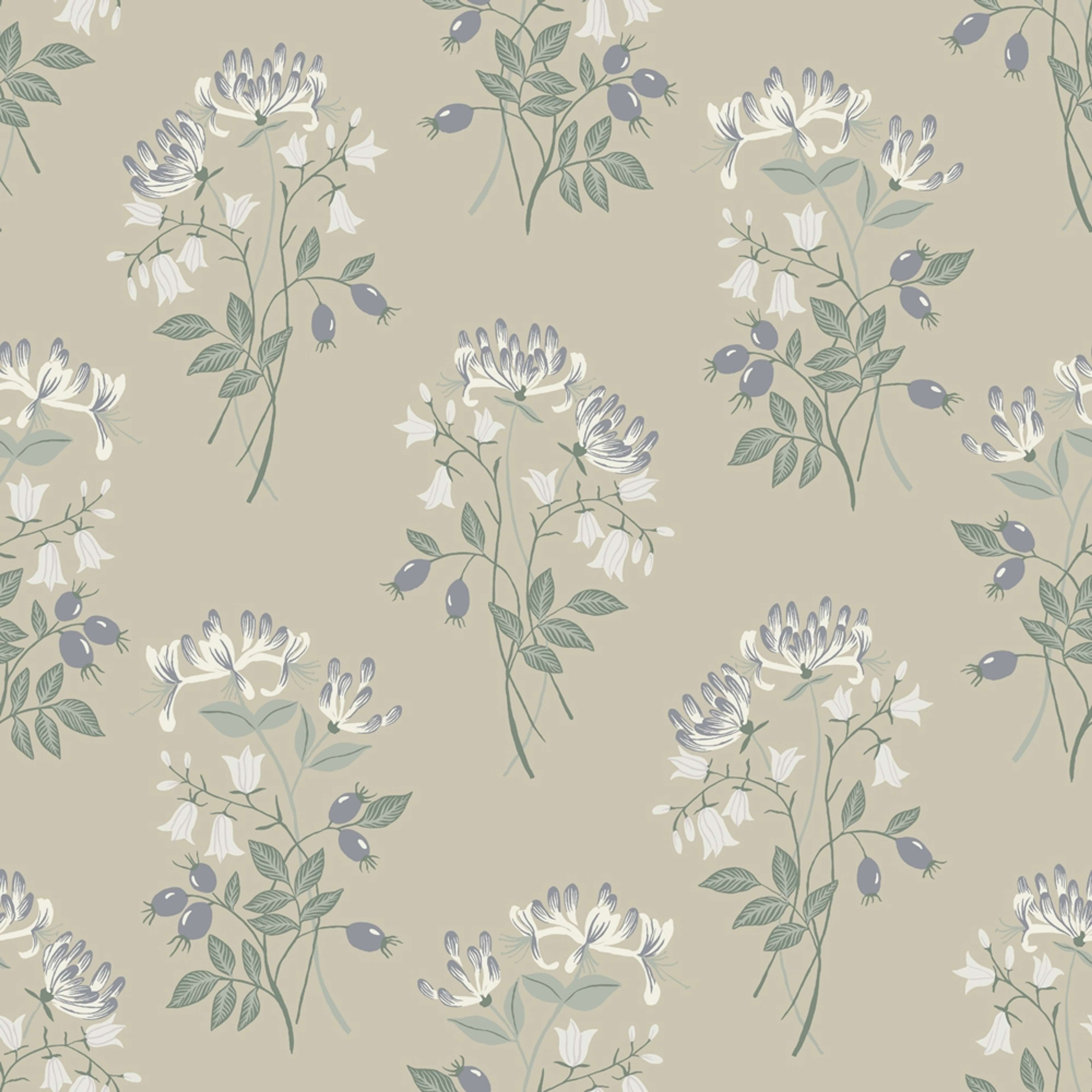 Kaprifol, grön tapet tapet med blommigt mönster i grön. Från kollektionen Långenäs. Nonwoven-material med rak passning.