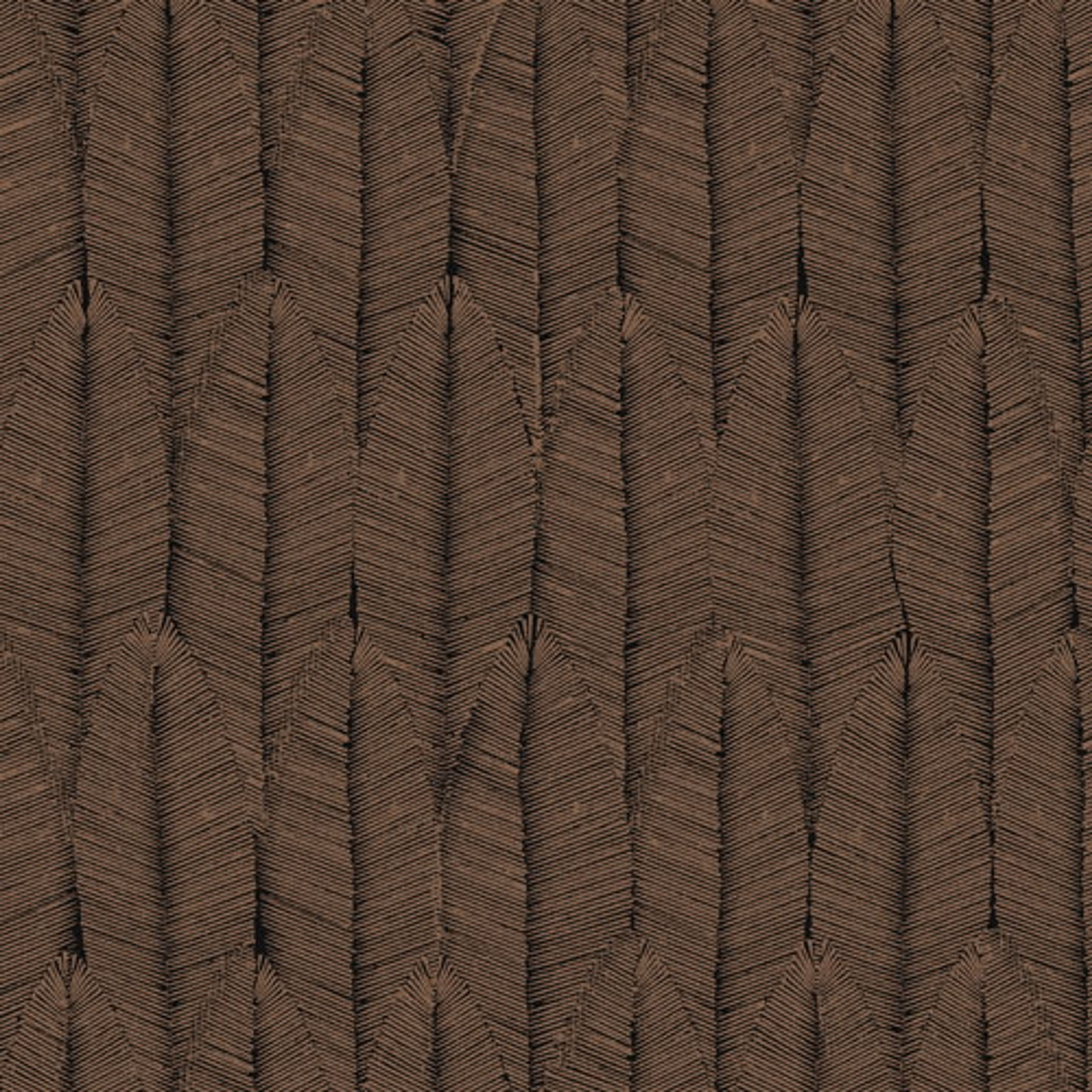 Ayo Bison tapet tapet från Midbec med botaniskt mönster i grå. Från kollektionen Tribute. Nonwoven-material med förskjuten passning. Passar i vardagsrum, matsal och hall.