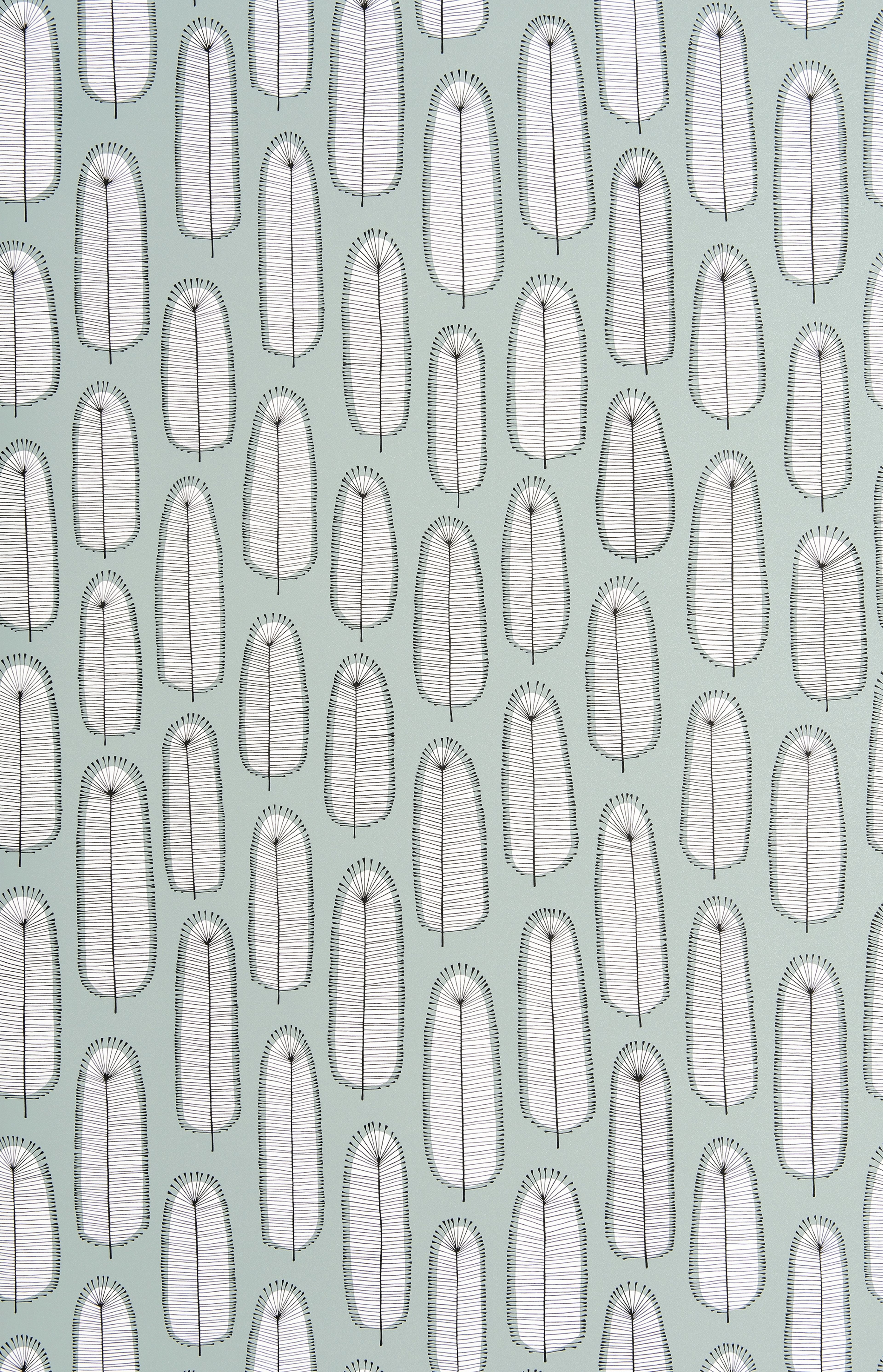 Bloom Blossom tapet från Midbec med blommigt, retro mönster i blå. Från kollektionen Seven Sisters. Nonwoven-material med rak passning.