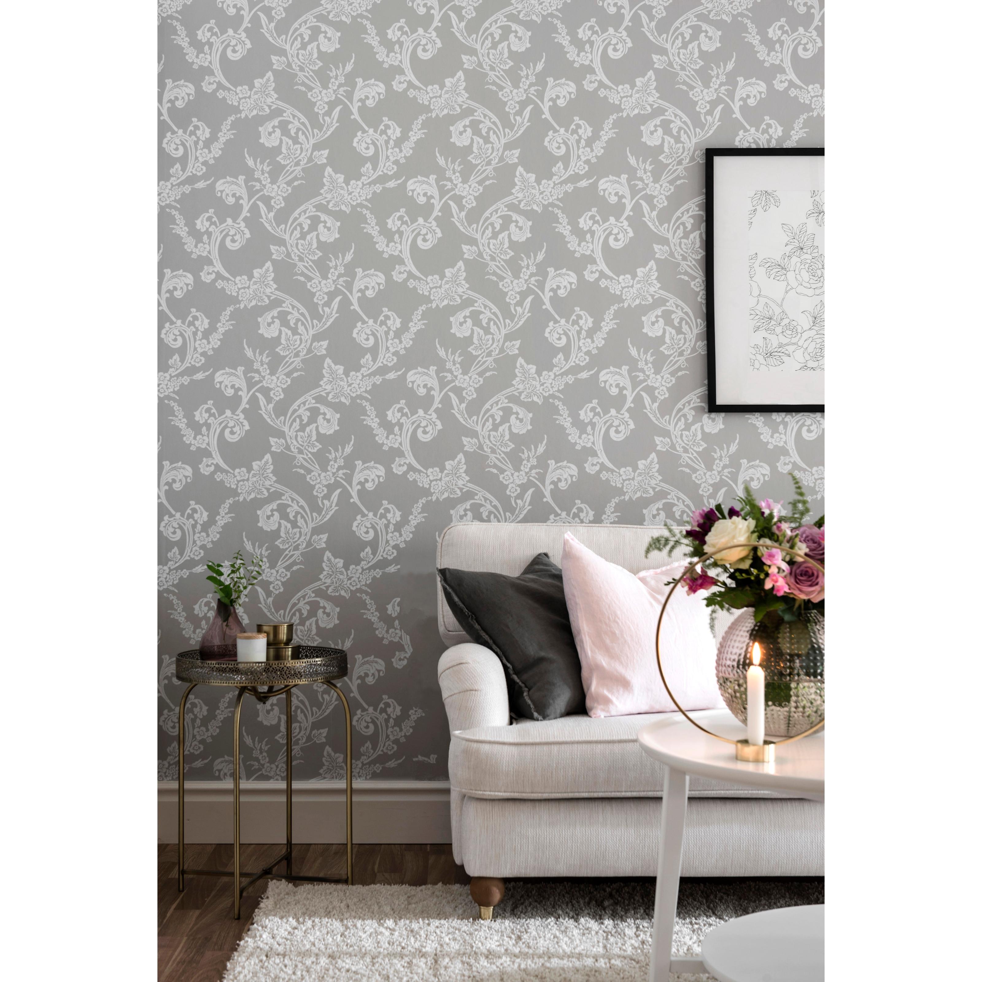 Johannelund, grå tapet från duro med geometriskt, blommigt mönster i grå. Från kollektionen Duro 1900. Nonwoven-material med rak mönsterpassning. Country, city-stil.