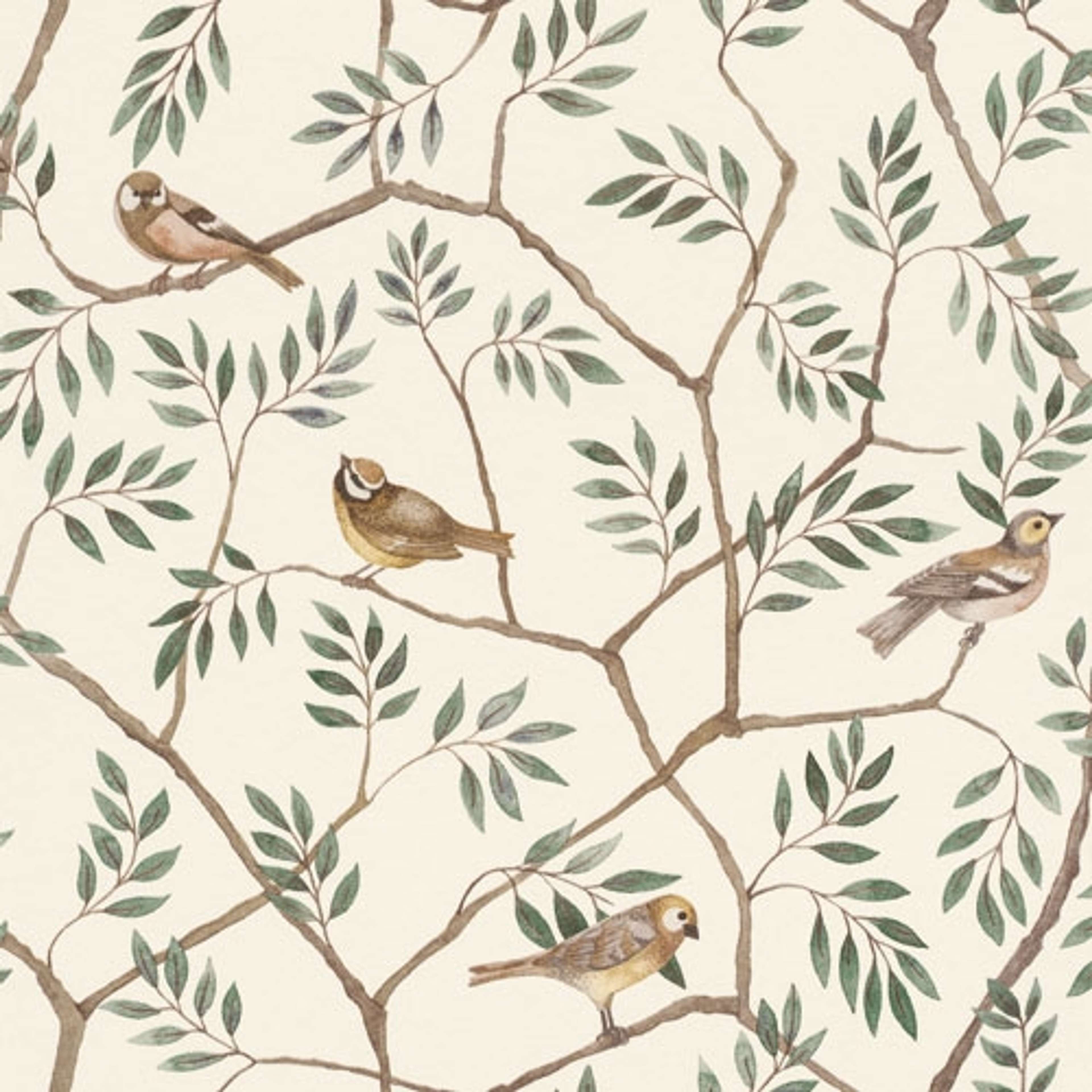 August småfåglar på trädgrenar i brunt och grönt tapet från Midbec med botaniskt mönster i vit. Från kollektionen Morgongåva. Nonwoven-material med förskjuten passning.