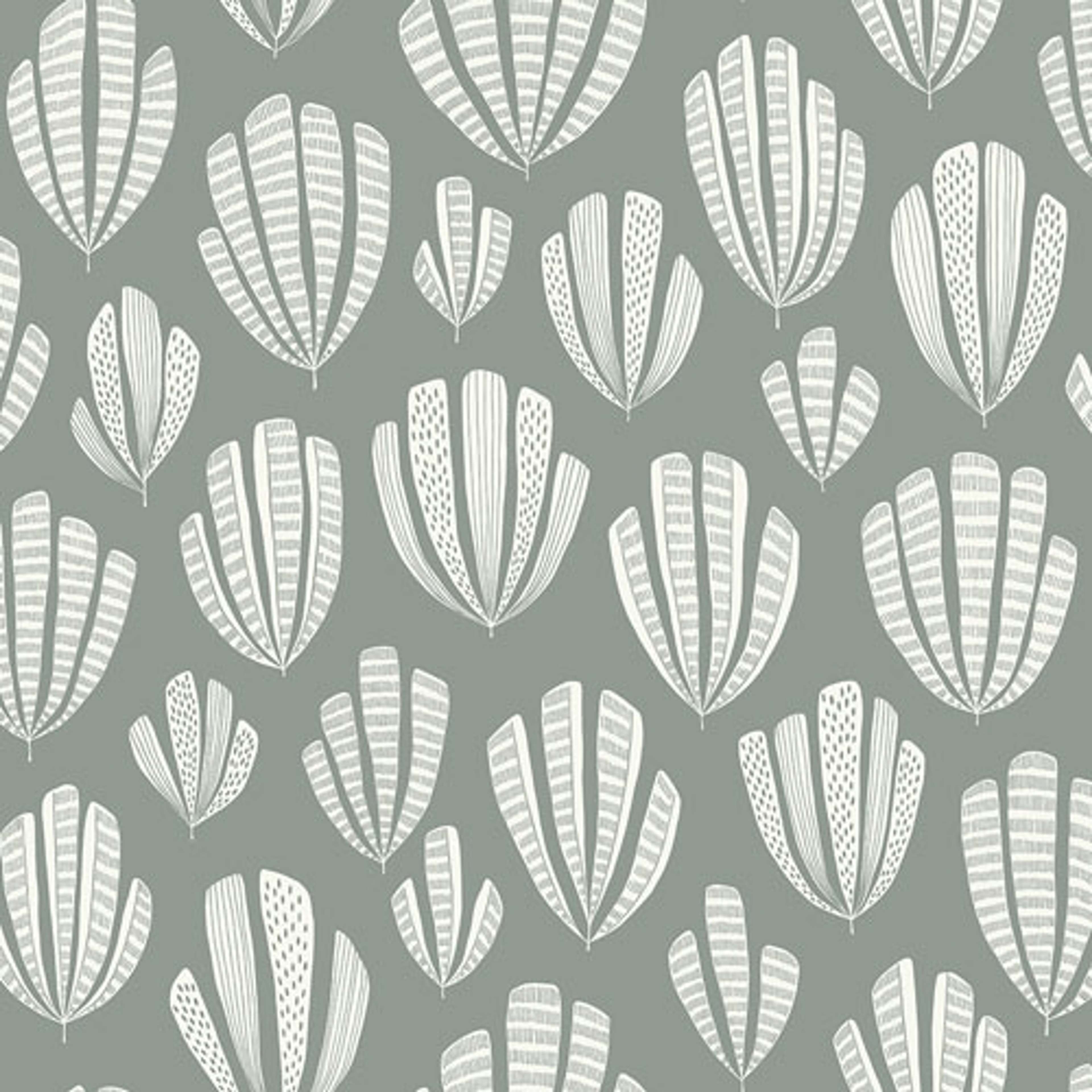 Hoja Silverbirch tapet från Midbec med geometriskt, retro mönster i grå. Från kollektionen Kinfolk. Nonwoven-material med förskjuten passning. Vintage-stil.