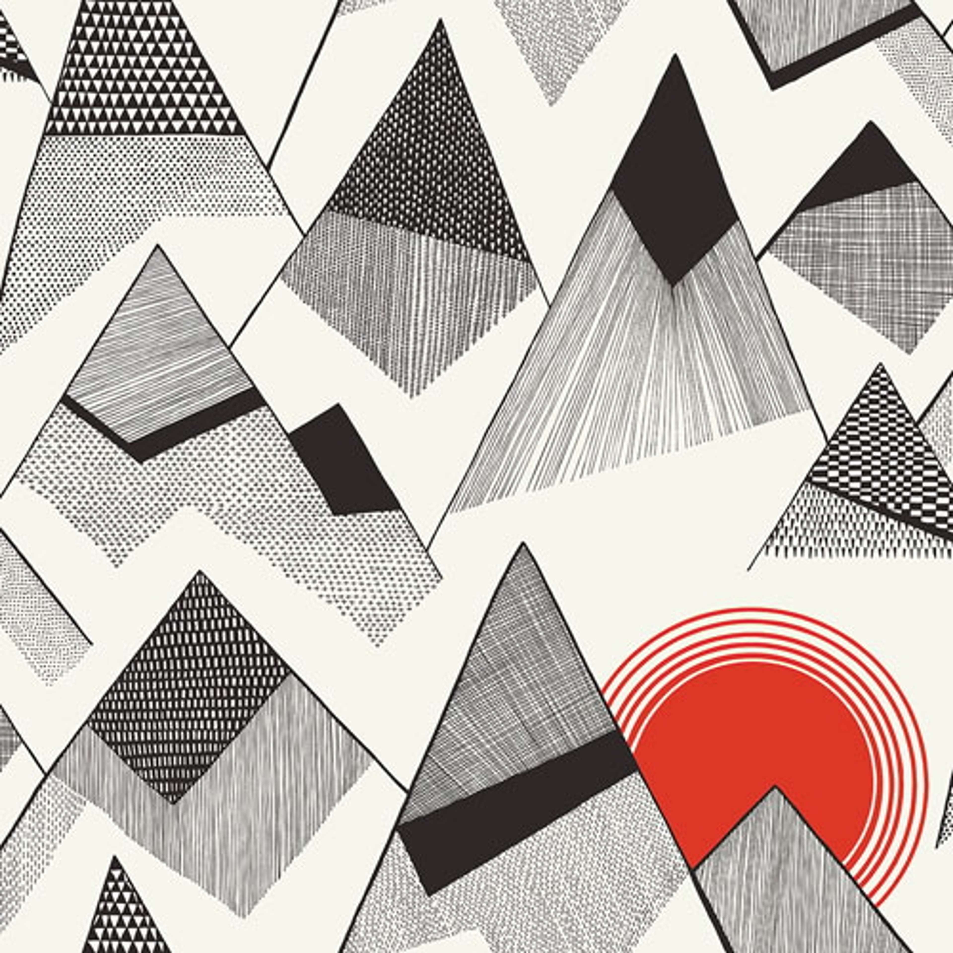 Mountains Sunset tapet från Midbec med grafiskt, retro mönster i vit. Från kollektionen Kinfolk. Nonwoven-material med förskjuten passning.