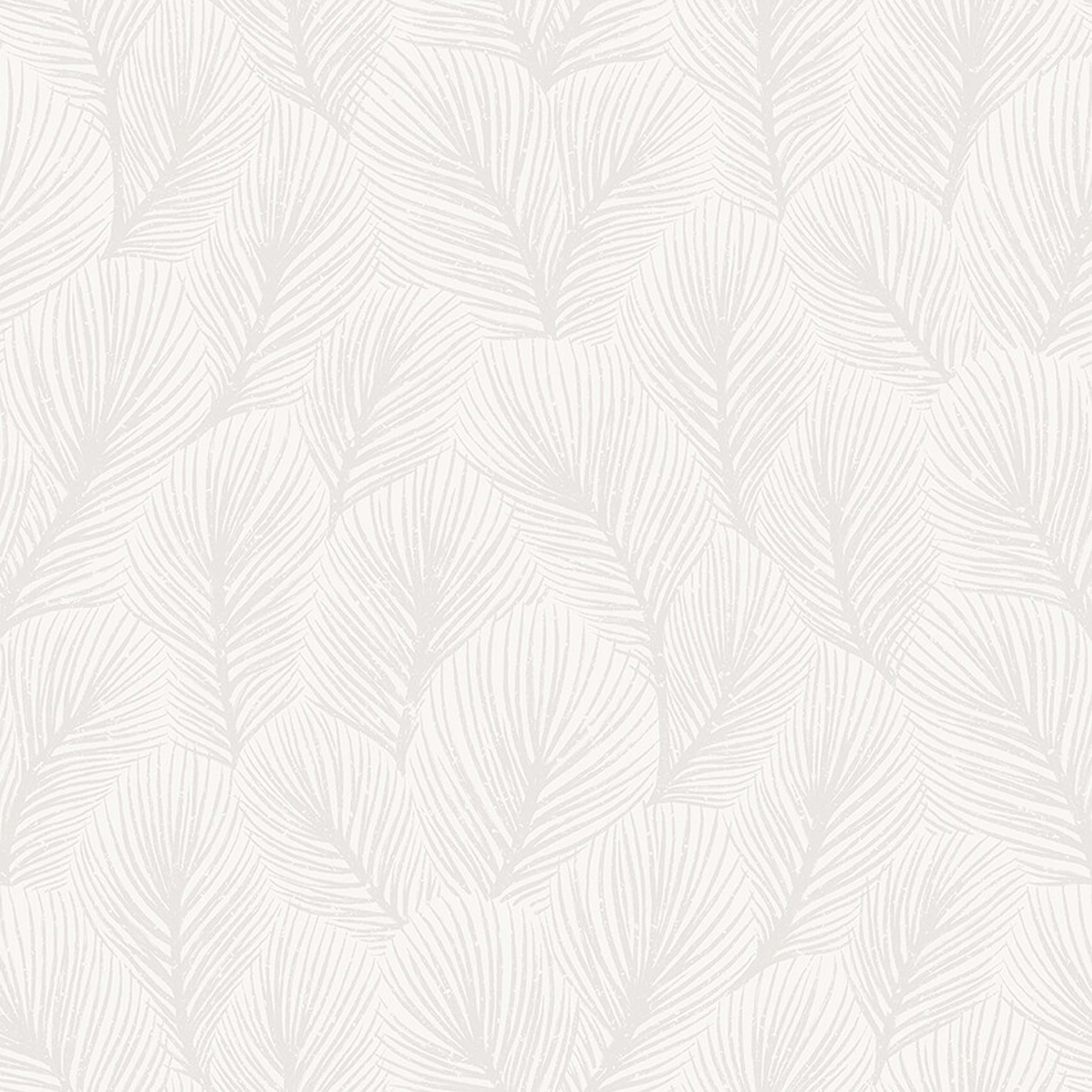 Pine Tree tapet med botaniskt mönster i vit. Från kollektionen Woodland. Nonwoven-material med rak passning.