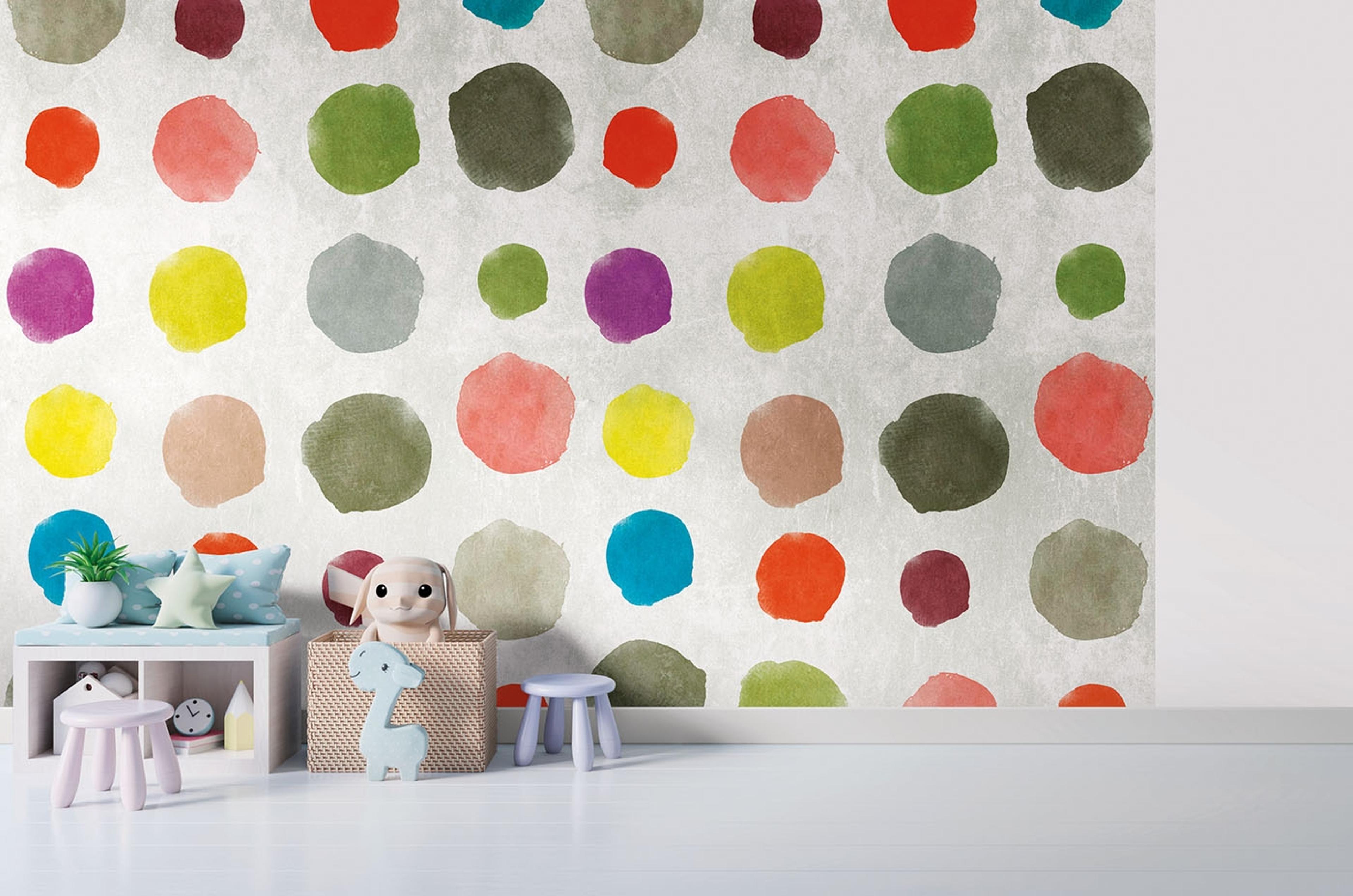 Kids tapet med lekfullt mönster i rosa. Från kollektionen The Wall. Nonwoven-material. Passar i barnrum.