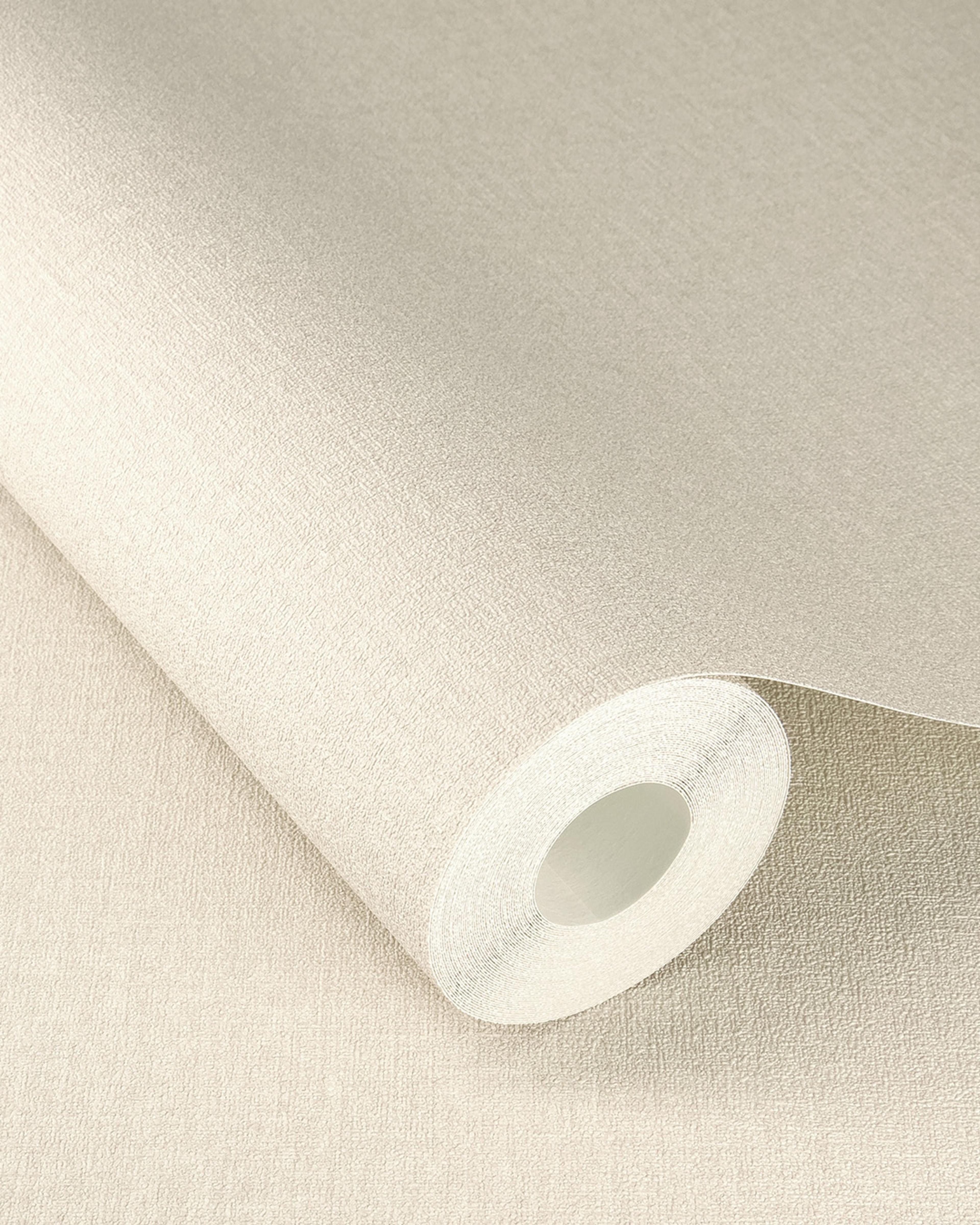 Serengeti 555844 tapet enfärgad i grå. Från kollektionen Serengeti. Nonwoven-material. Passar i vardagsrum och matsal.