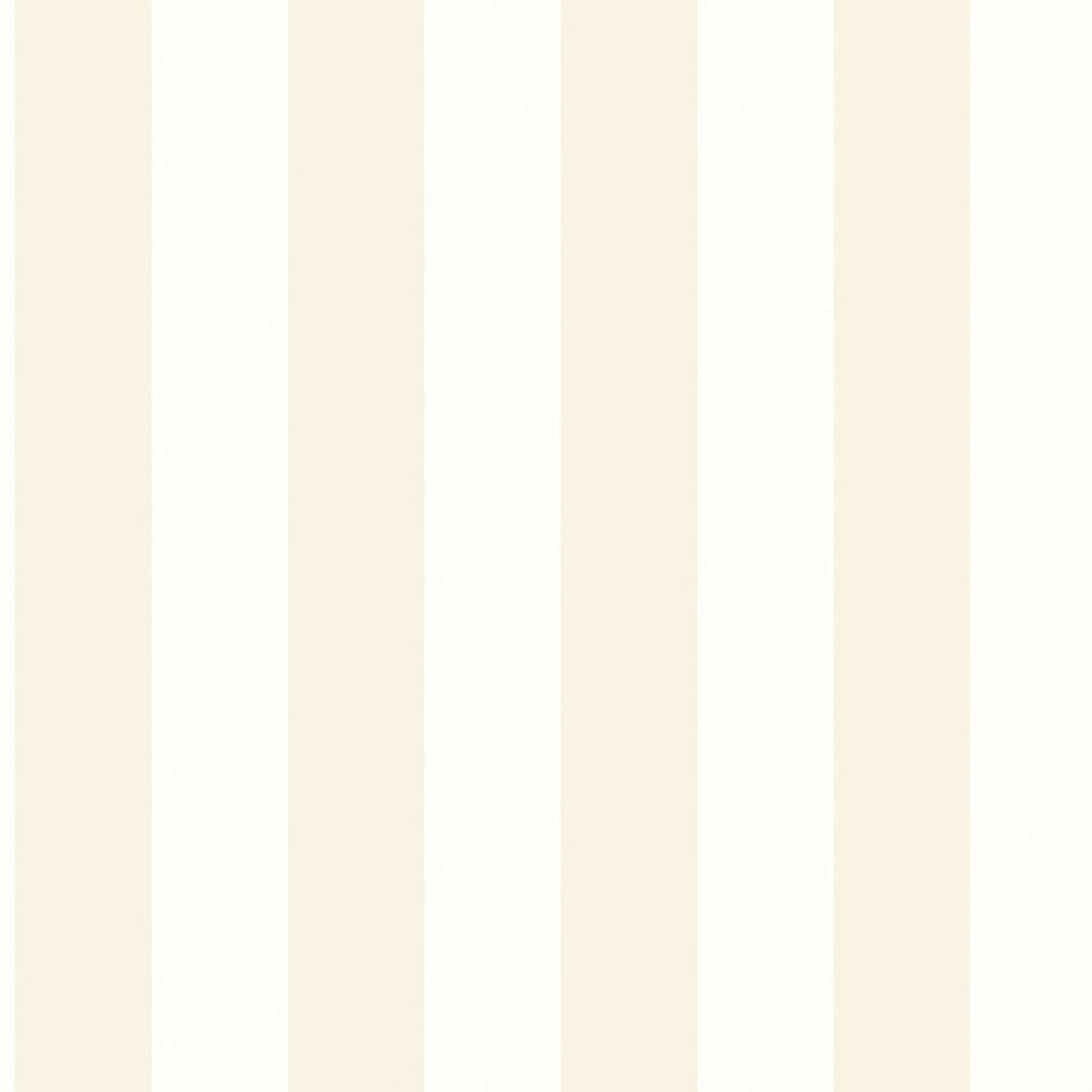 Falsterbo Stripe tapet från Boråstapeter med randigt mönster i beige. Från kollektionen Falsterbo III. Nonwoven-material.