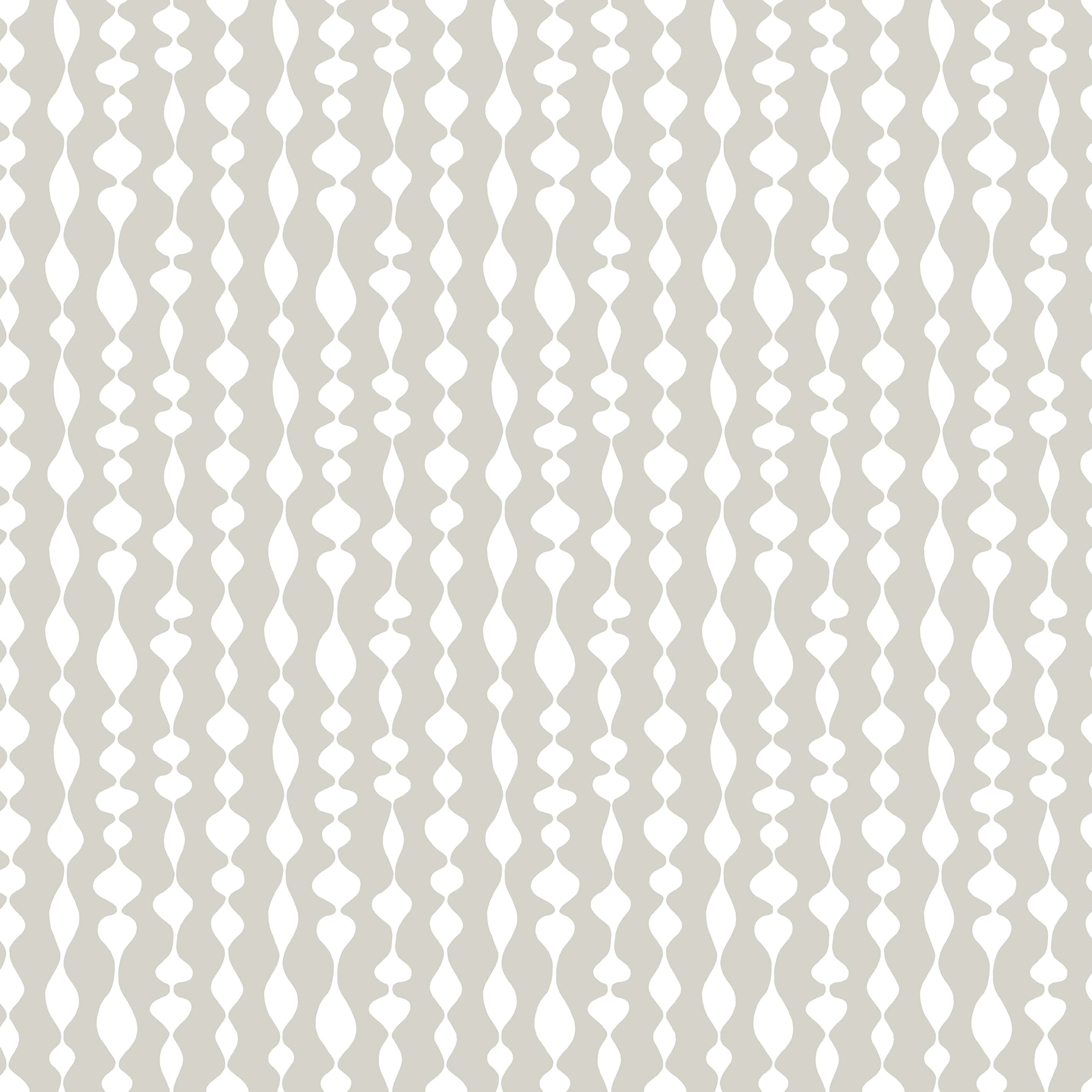 Margaret Rose grå tapet med grafiskt mönster i grå. Från kollektionen Gammalsvenska klassiker 1850–1950. Nonwoven-material med rak passning.
