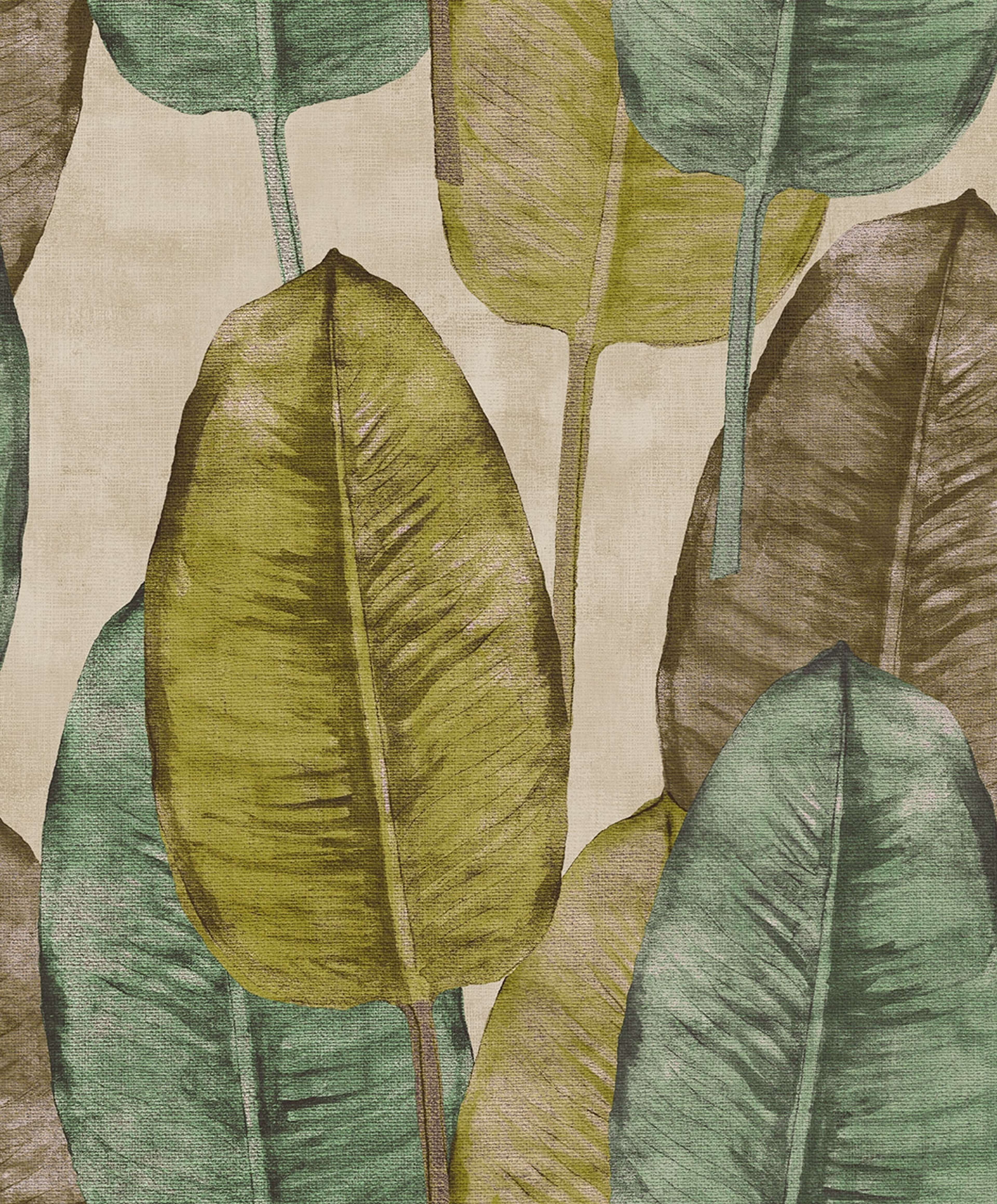 Rubber Tree tapet med botaniskt mönster i grön och beige. Från kollektionen Tahiti. Nonwoven-material med förskjuten passning. Lyx-stil. Passar i vardagsrum, matsal och hall.