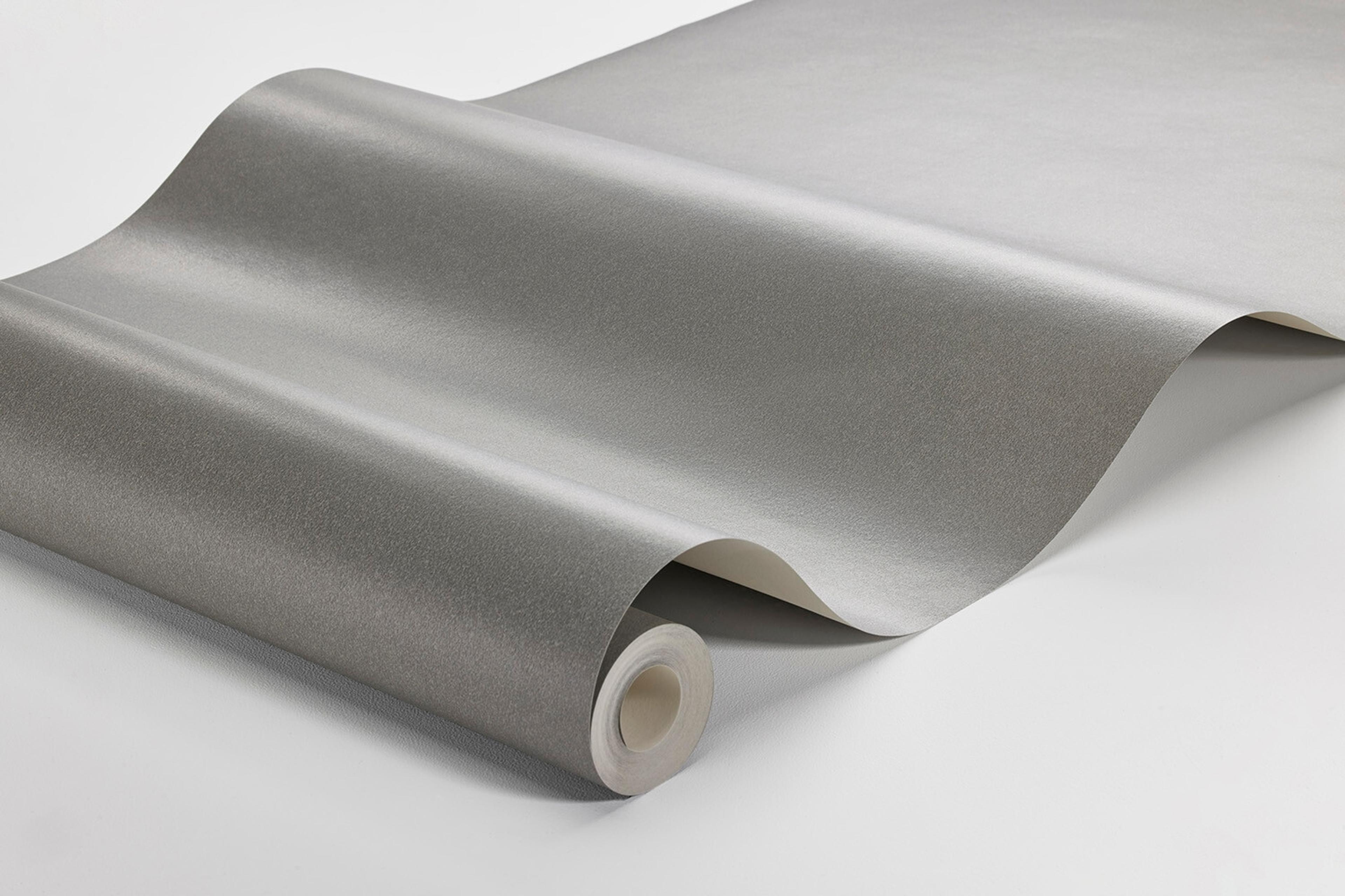 Volcanic Sand tapet enfärgad i grå. Från kollektionen Pigment. Nonwoven-material.