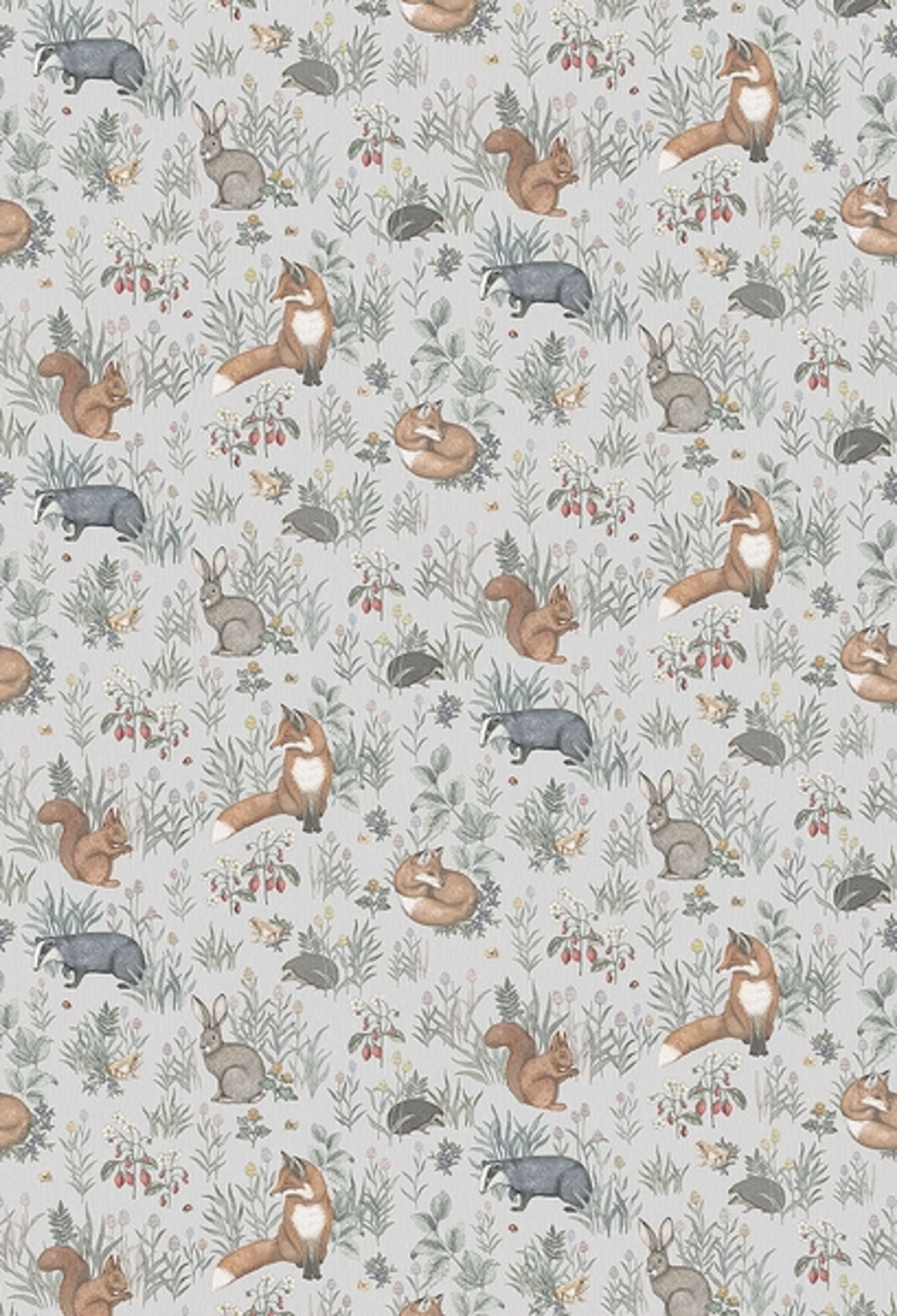 Forest Friends mural, grå tapet från Boråstapeter med lekfullt mönster i grå. Från kollektionen Newbie Wallpaper. Nonwoven-material med rak passning. Passar i barnrum.