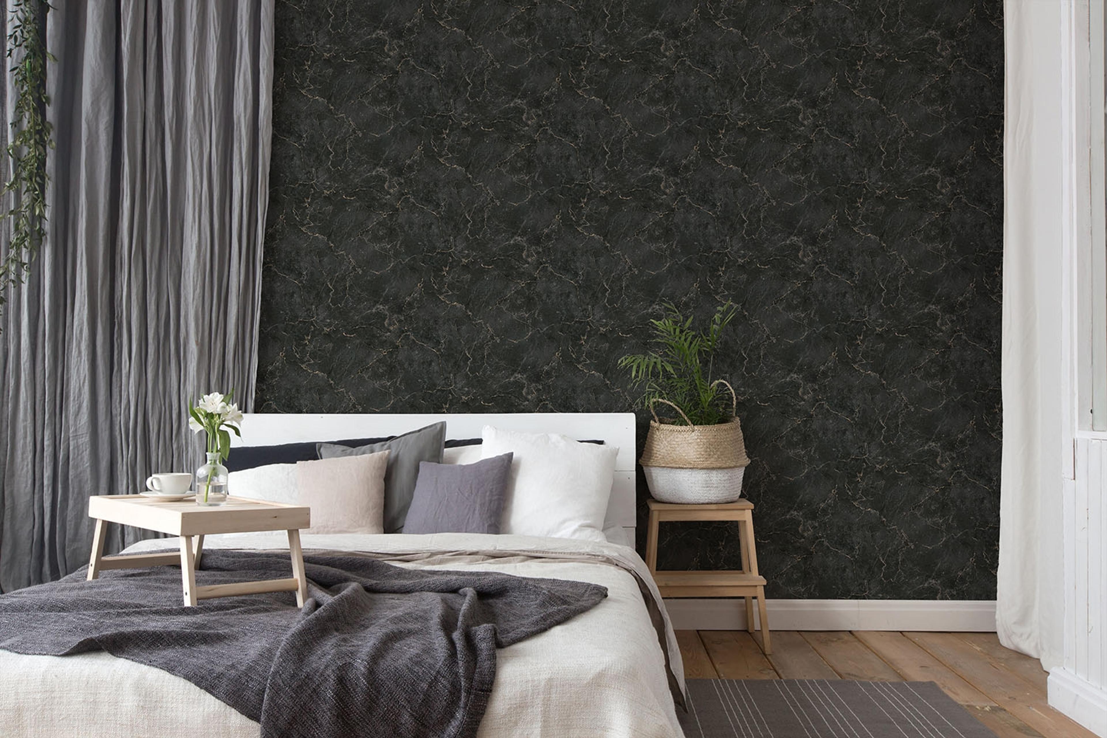 Aruba Marble tapet med tegelsten mönster i svart. Från kollektionen Aruba. Nonwoven-material med förskjuten passning. Passar i vardagsrum och matsal.