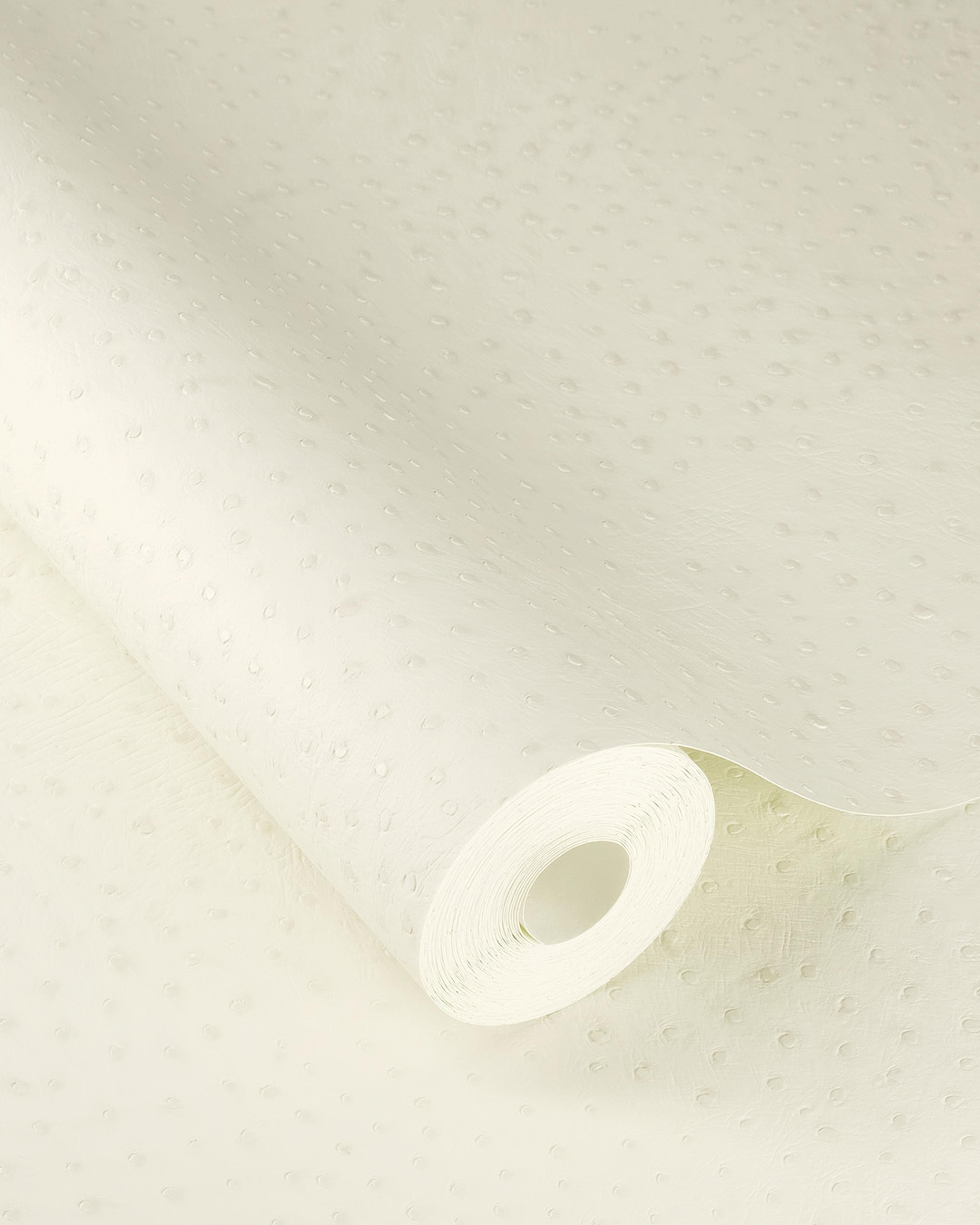 Serengeti 751536 tapet med djur mönster i vit. Från kollektionen Serengeti. Nonwoven-material med rak passning. Passar i vardagsrum och matsal.